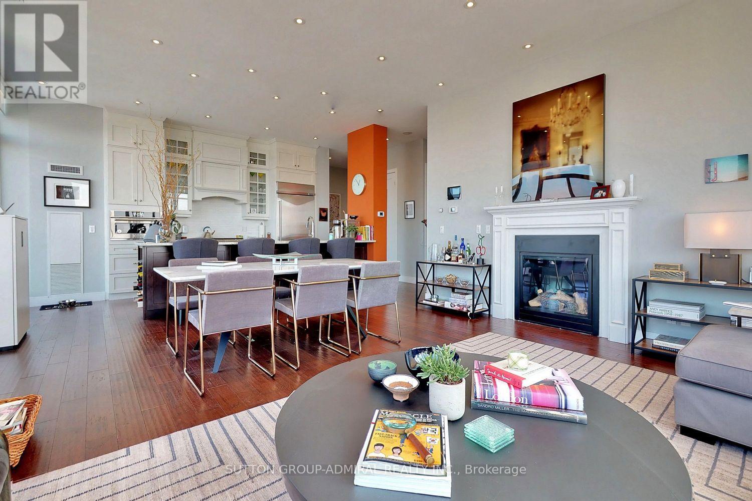 Ph401 - 825 Church Street, Toronto, Ontario  M4W 3Z4 - Photo 3 - C12708966