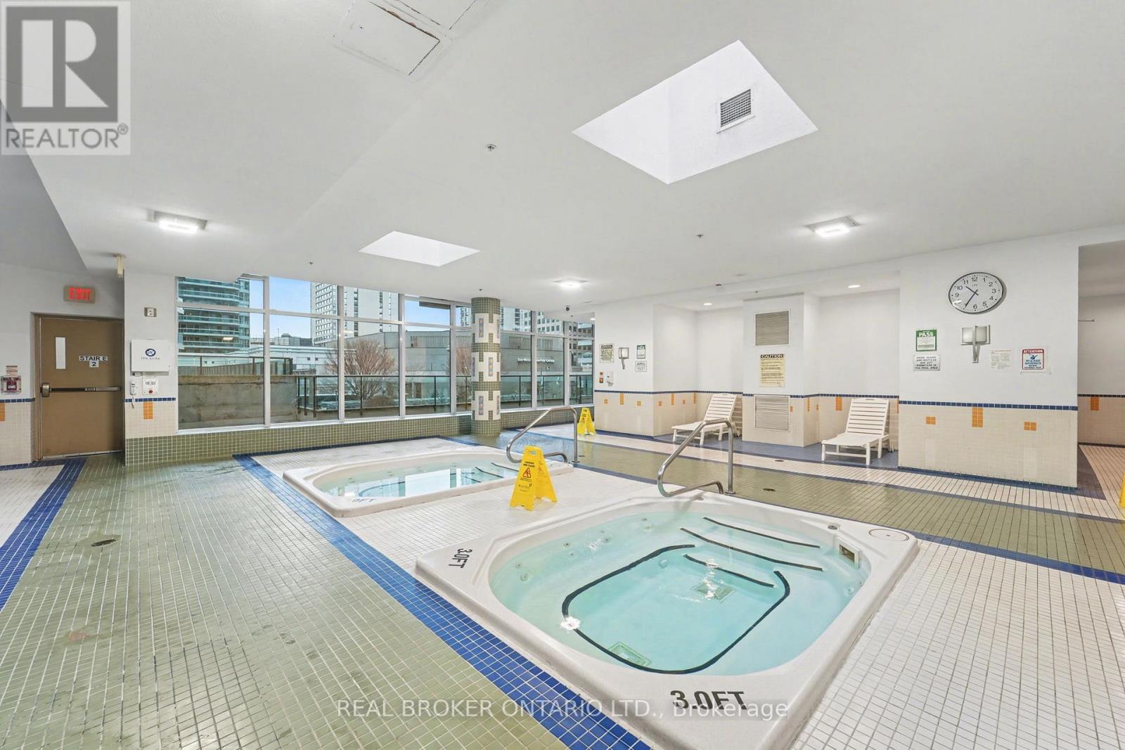 911 - 12 Yonge Street, Toronto, Ontario  M5E 1Z9 - Photo 21 - C12708996