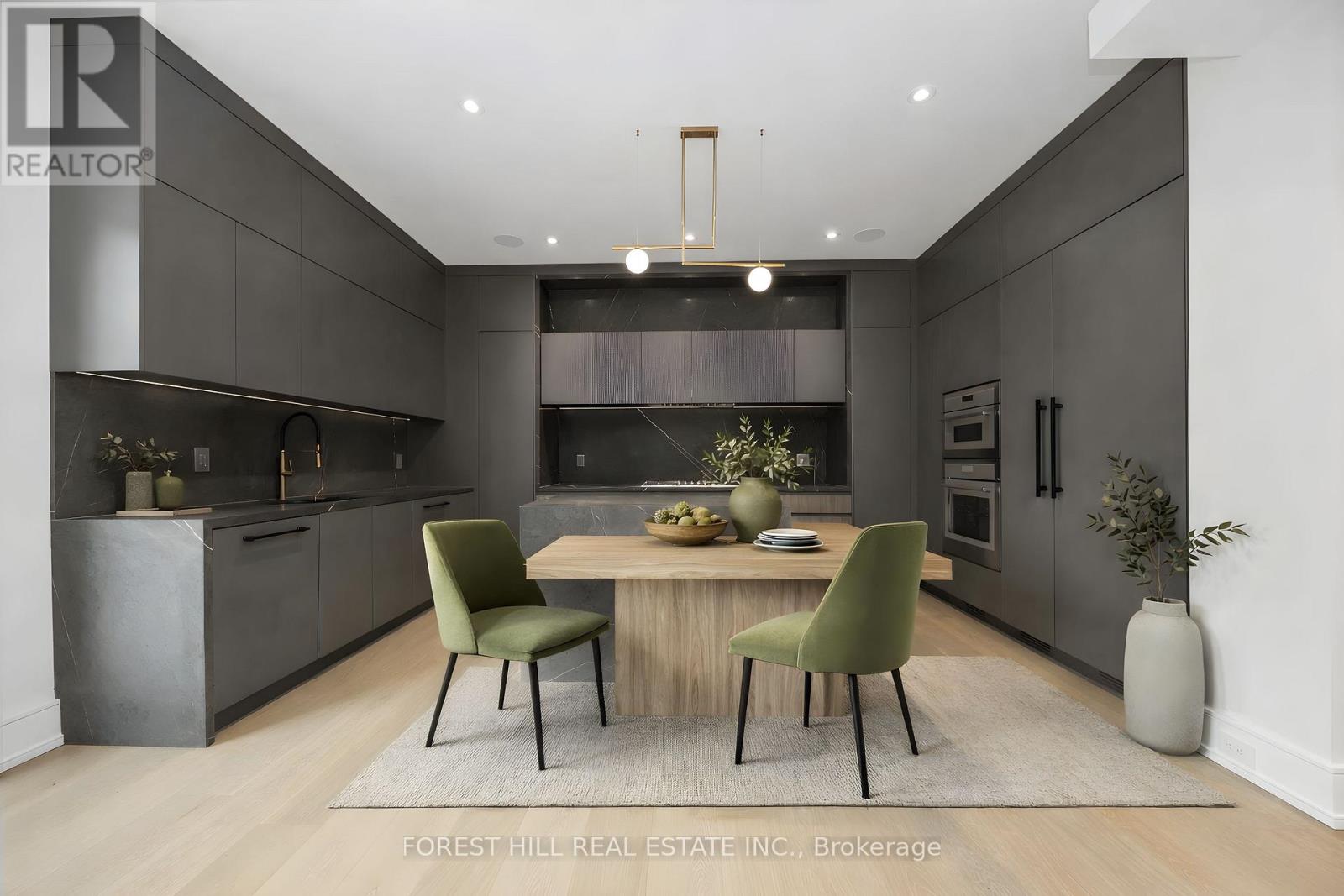 38 Bevdale Road, Toronto, Ontario  M2R 1L7 - Photo 4 - C12709016