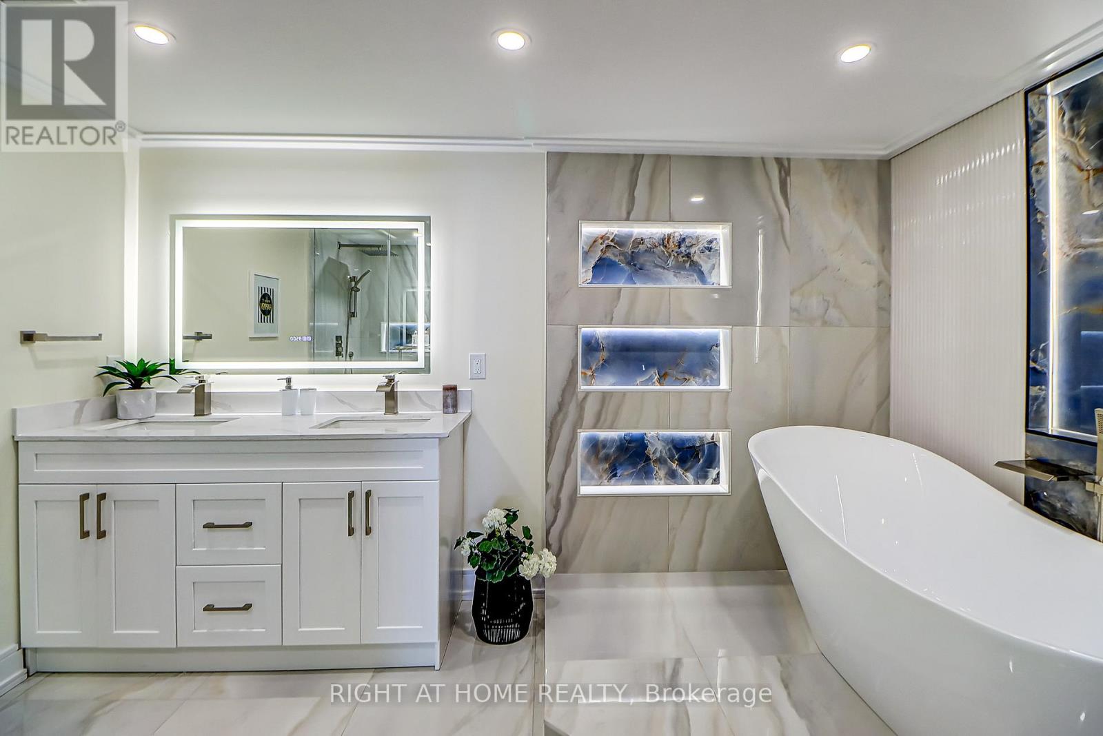 1207 - 130 Carlton Street, Toronto (Cabbagetown-South St. James Town), Ontario  M5A 4K3 - Photo 39 - C12709028