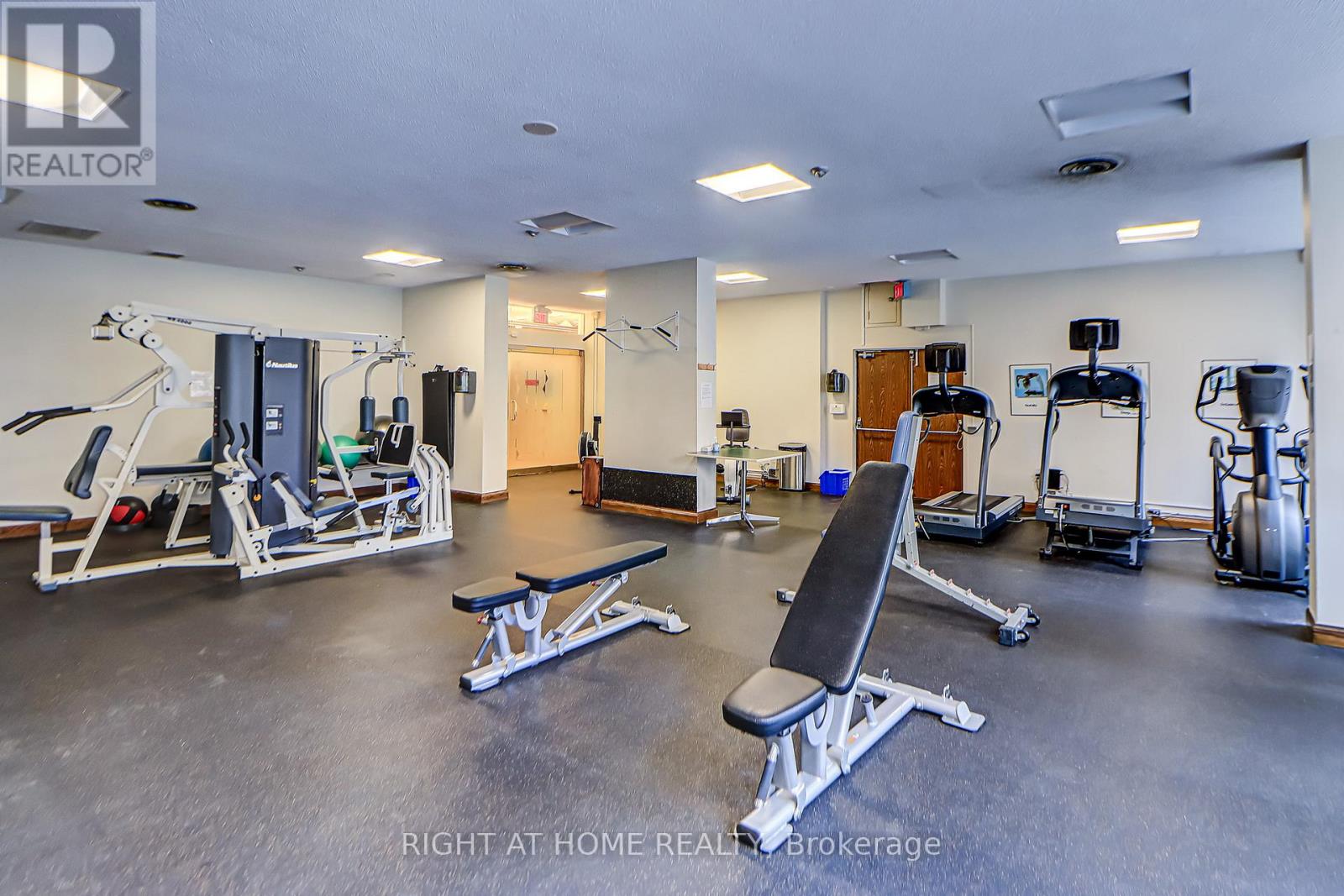 1207 - 130 Carlton Street, Toronto (Cabbagetown-South St. James Town), Ontario  M5A 4K3 - Photo 45 - C12709028