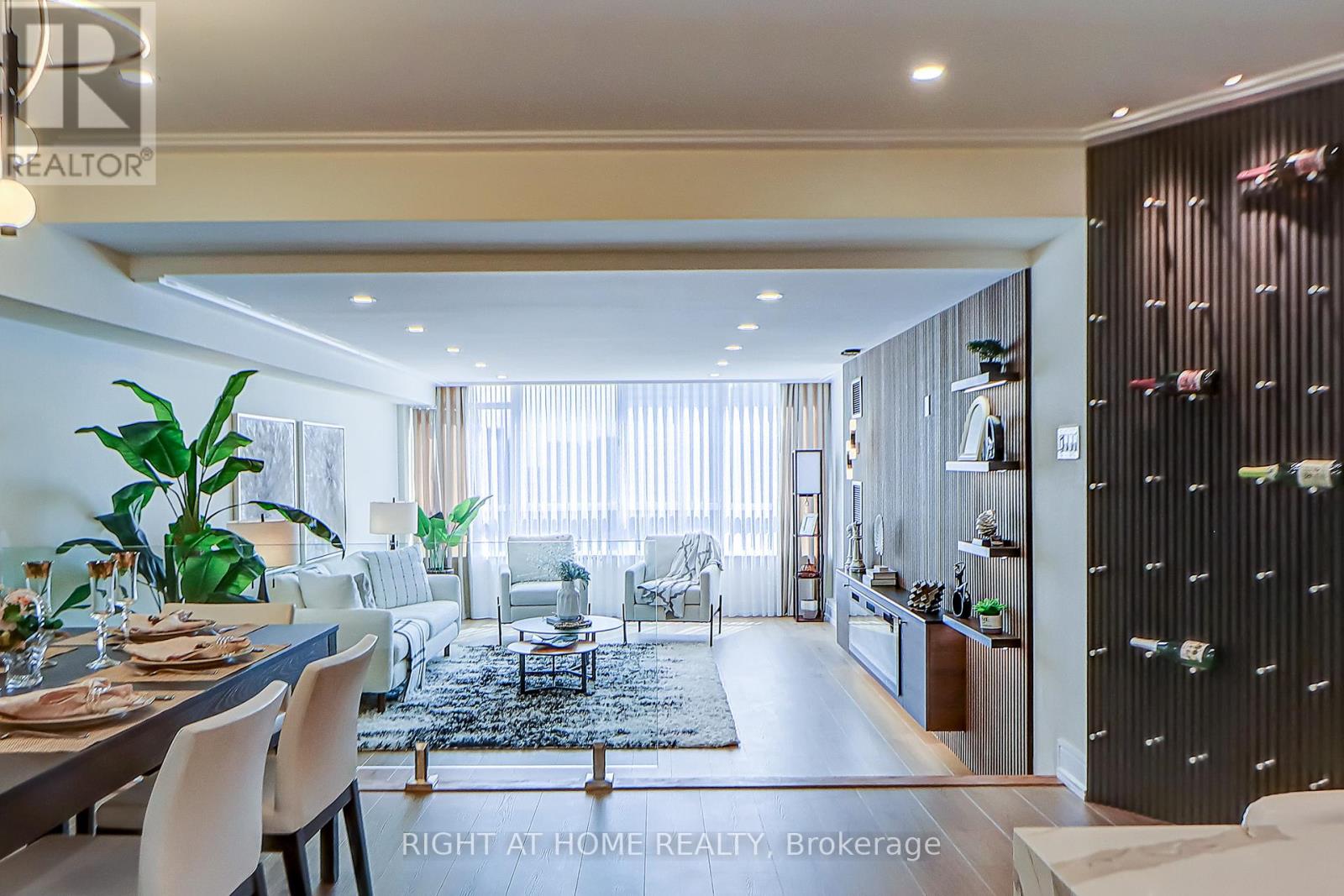 1207 - 130 Carlton Street, Toronto (Cabbagetown-South St. James Town), Ontario  M5A 4K3 - Photo 7 - C12709028