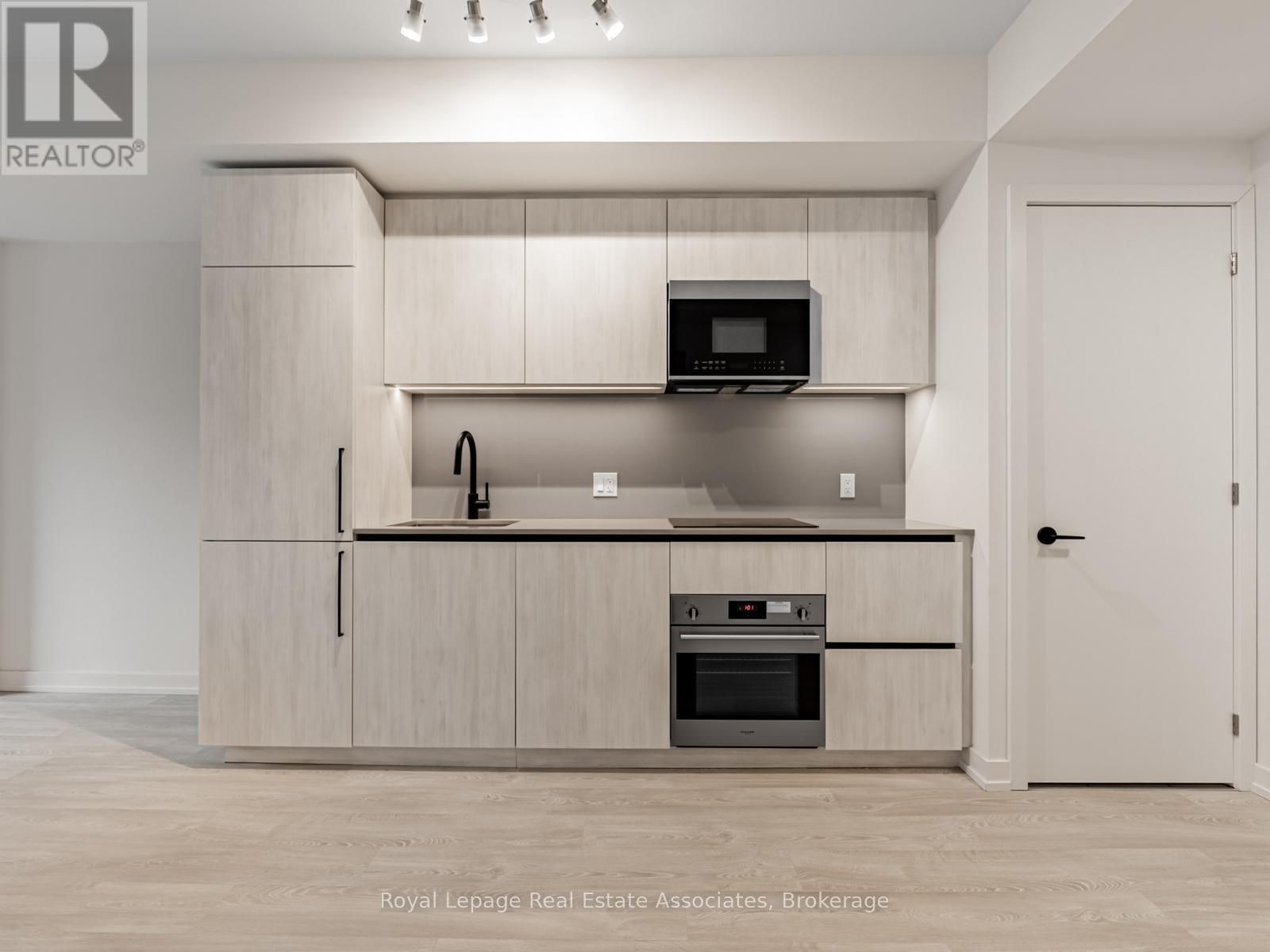 423 - 33 Parliament Street, Toronto, Ontario  M5A 2Y2 - Photo 3 - C12709030