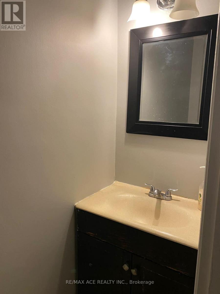 Main - 25 Overture Road, Toronto, Ontario  M1E 2W1 - Photo 15 - E12709044