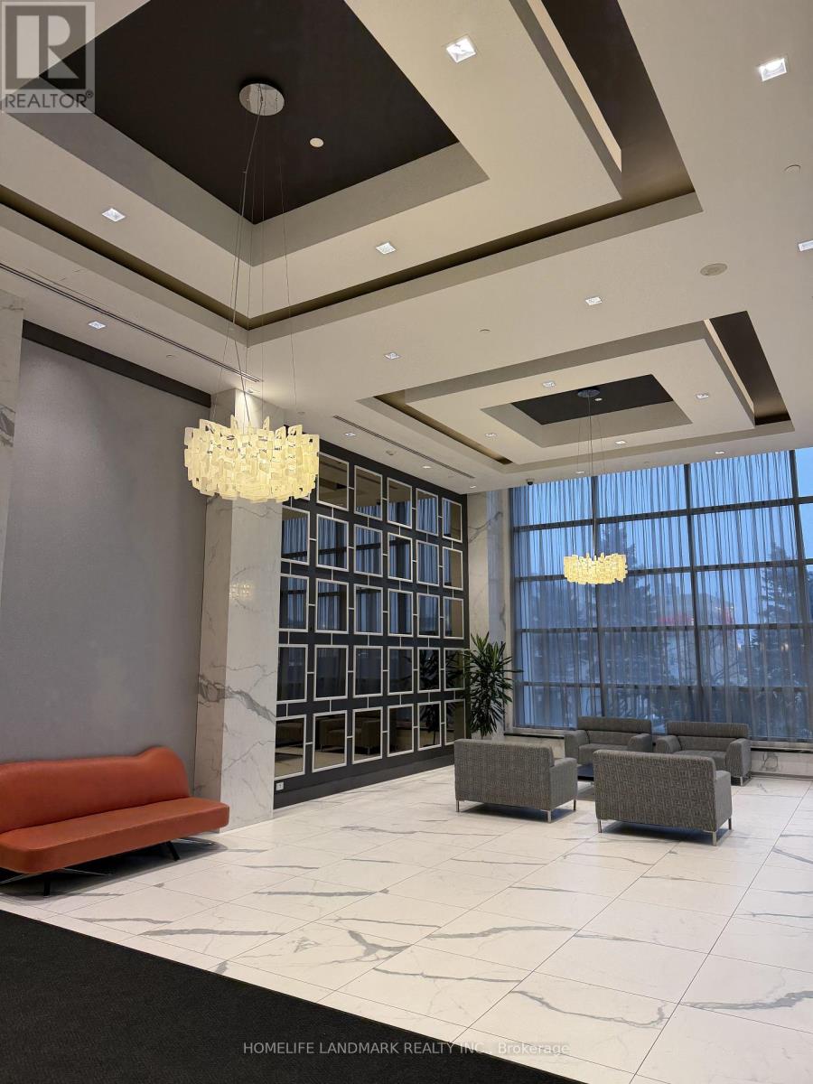 219 - 3600 Highway 7 Road, Vaughan, Ontario  L4L 0G9 - Photo 2 - N12708938