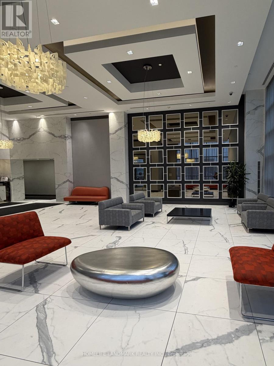 219 - 3600 Highway 7 Road, Vaughan, Ontario  L4L 0G9 - Photo 3 - N12708938