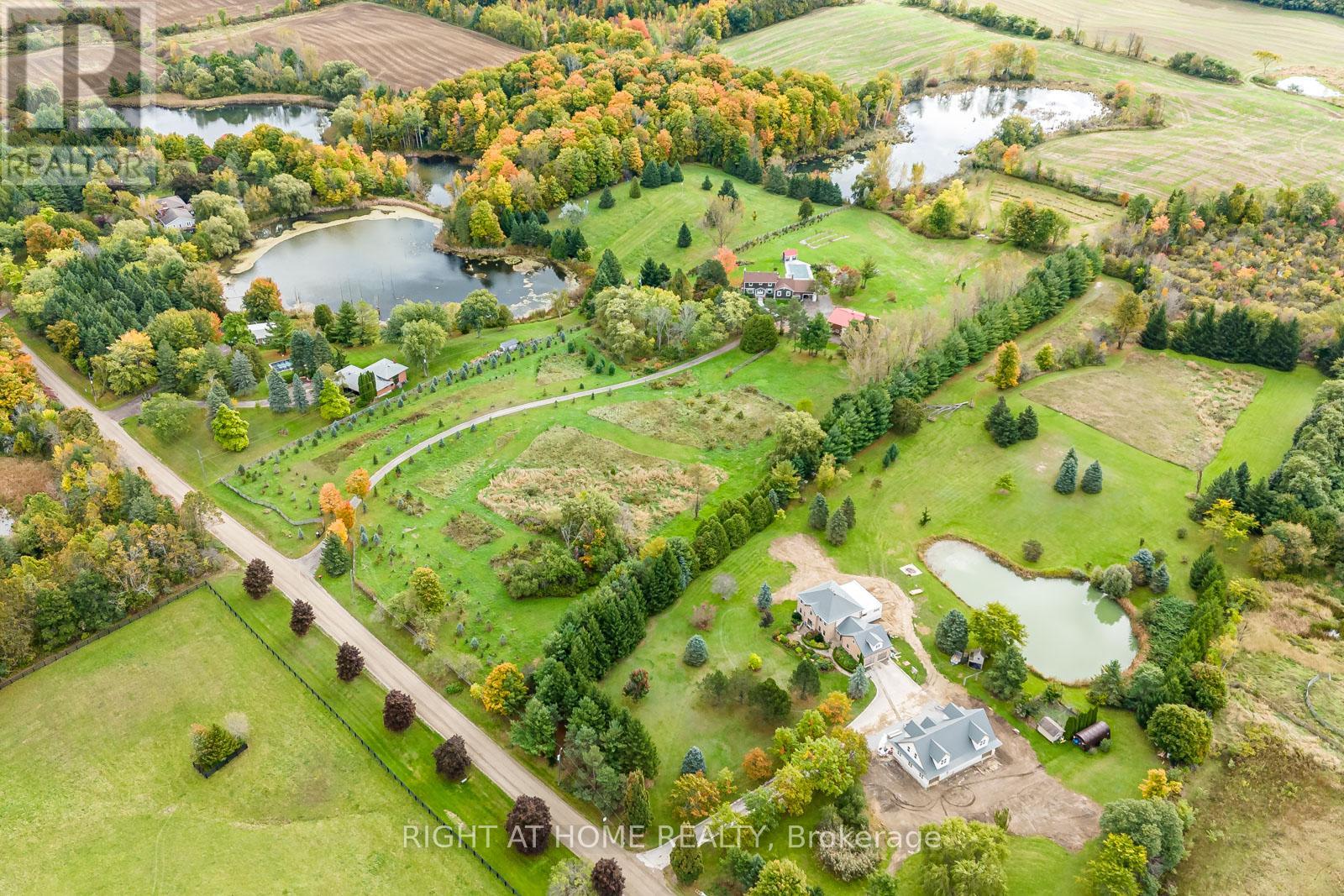 7975 18th Side Road, King, Ontario  L0G 1T0 - Photo 2 - N12708998