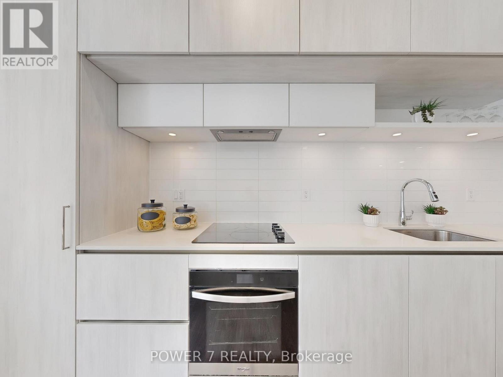 1009 - 14 David Eyer Road, Richmond Hill, Ontario  L4S 0N4 - Photo 14 - N12709020