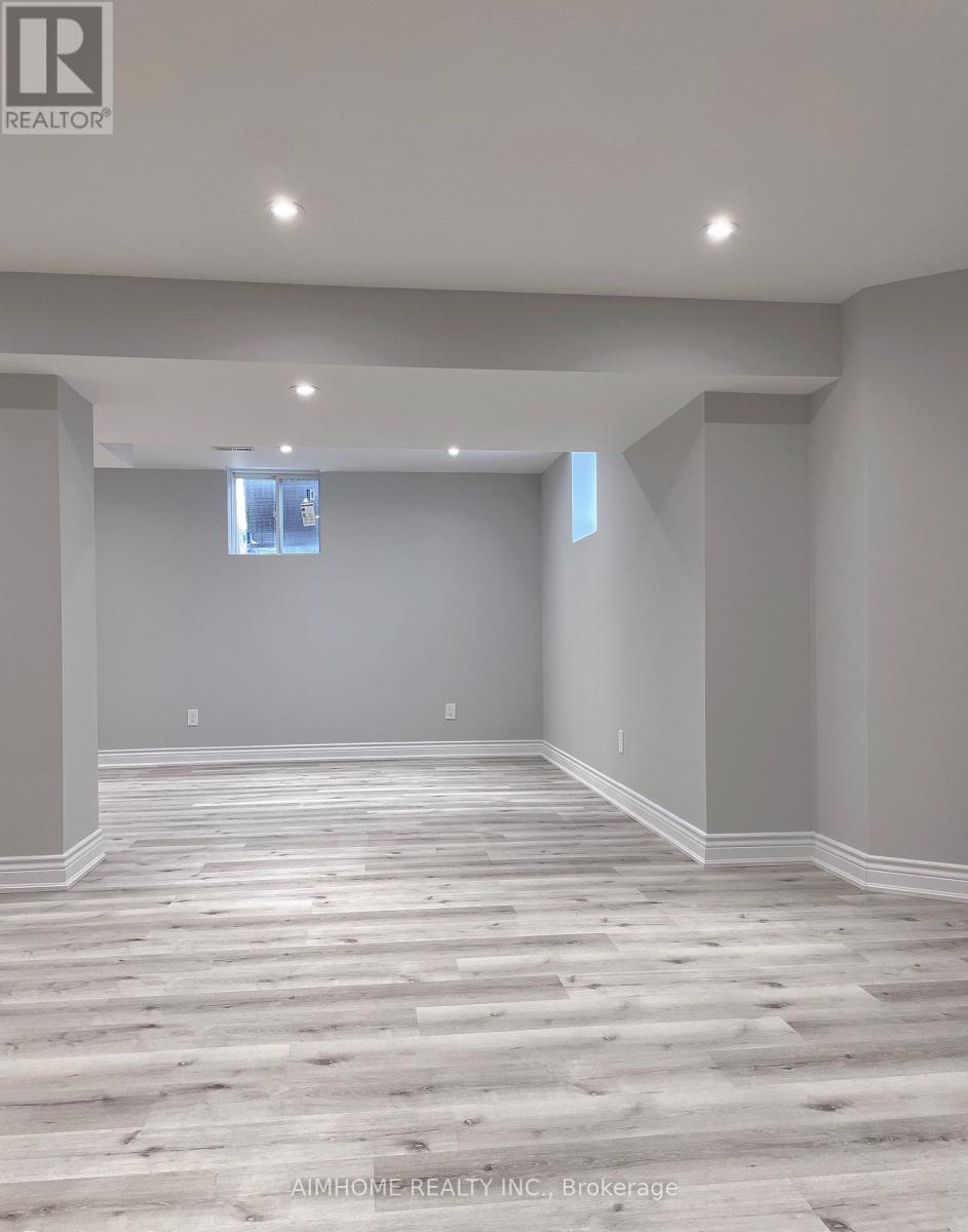 Lower - 707 Frank Hempen Court, Newmarket, Ontario  L3X 0G4 - Photo 9 - N12709026