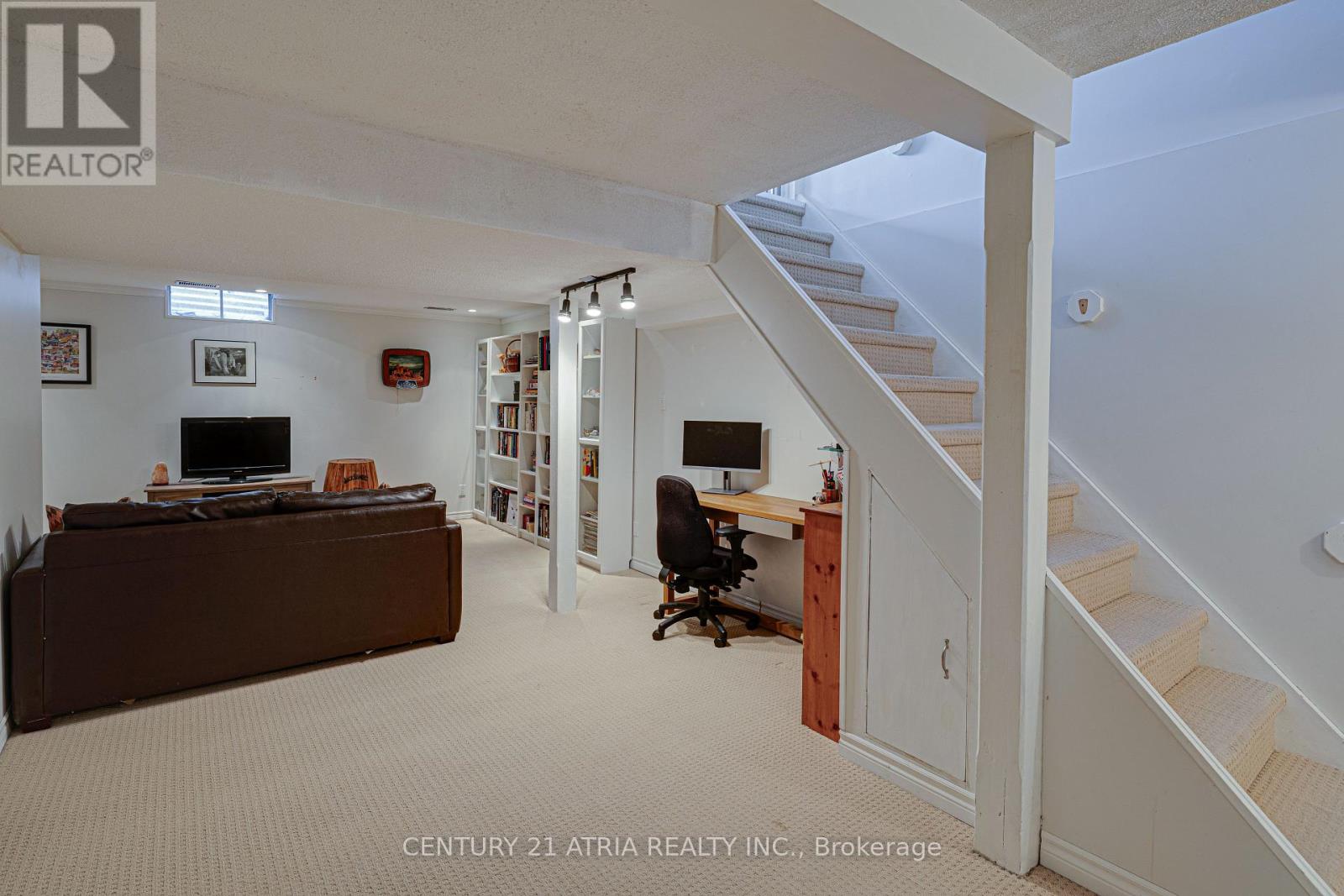 251 Stouffer Street, Whitchurch-Stouffville, Ontario  L4A 4Y8 - Photo 24 - N12709054