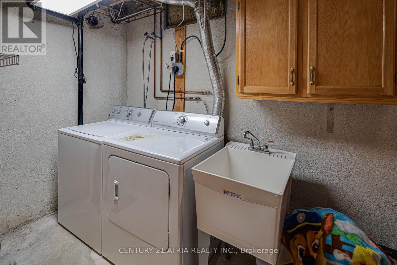 251 Stouffer Street, Whitchurch-Stouffville, Ontario  L4A 4Y8 - Photo 32 - N12709054