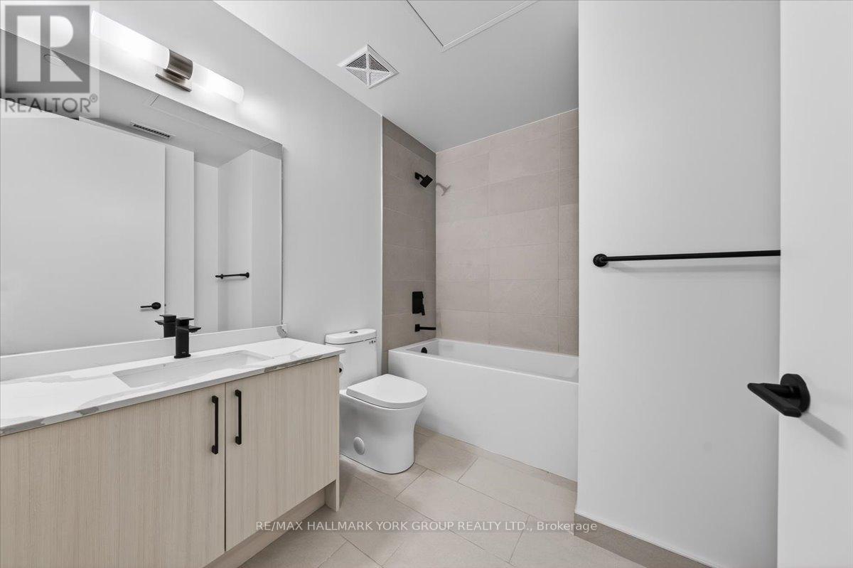 112 - 2075 King Road, King, Ontario  L7B 0R6 - Photo 22 - N12709068