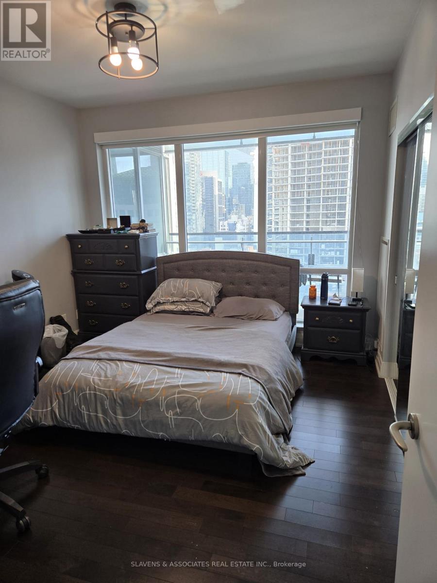 1712 - 80 John Street, Toronto, Ontario  M5V 3X4 - Photo 8 - C12708842