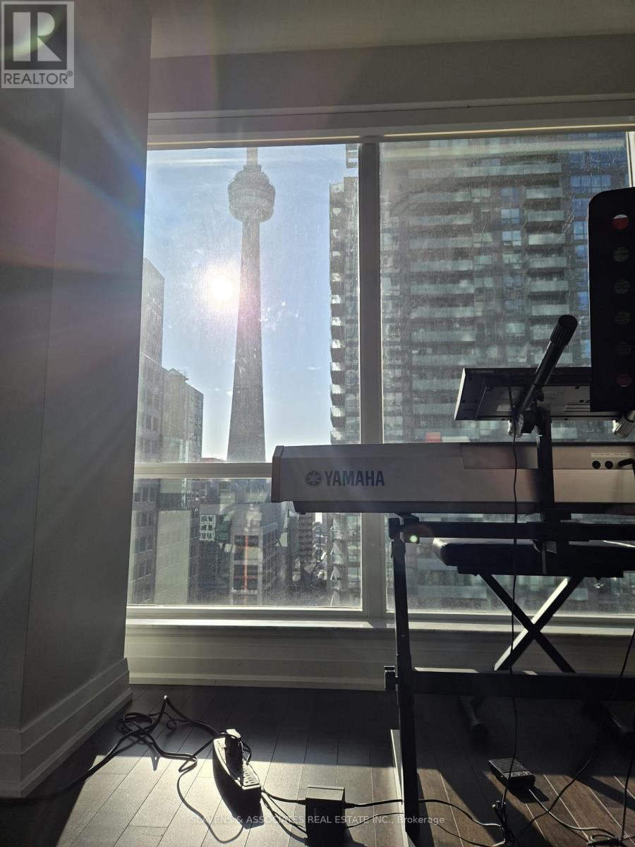 1712 - 80 John Street, Toronto, Ontario  M5V 3X4 - Photo 5 - C12708842