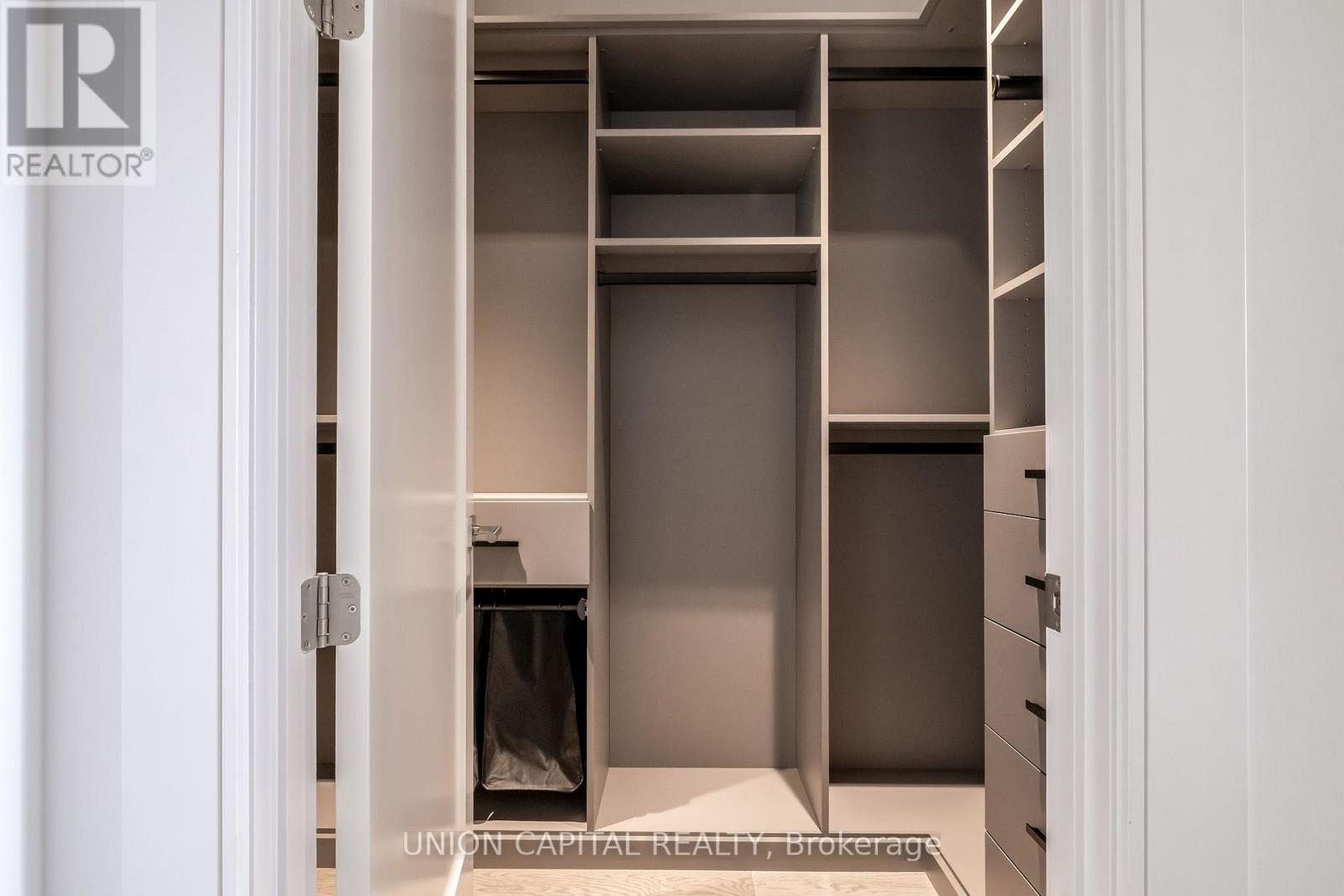 19 - 399 Royal Orchard Boulevard, Markham, Ontario  L3T 4Y9 - Photo 20 - N12696804