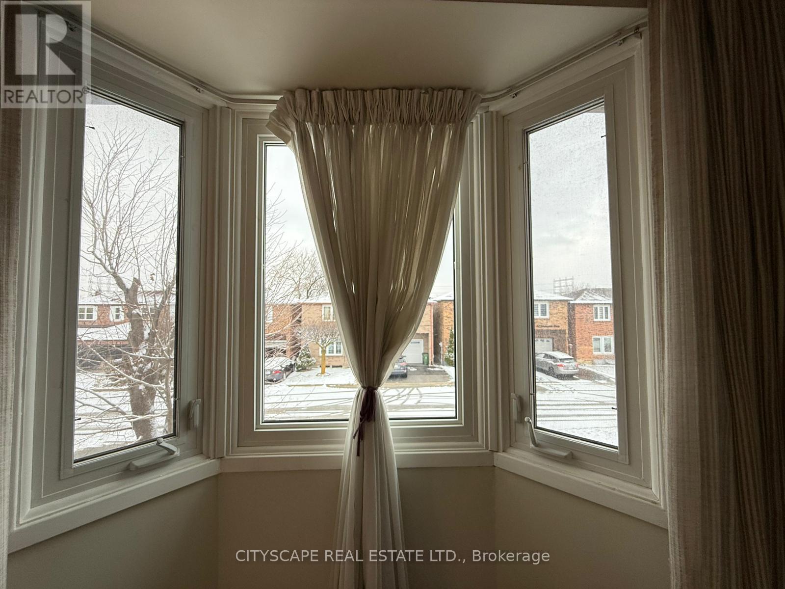 69 WOOLENSCOTE CIRCLE, Toronto, Ontario