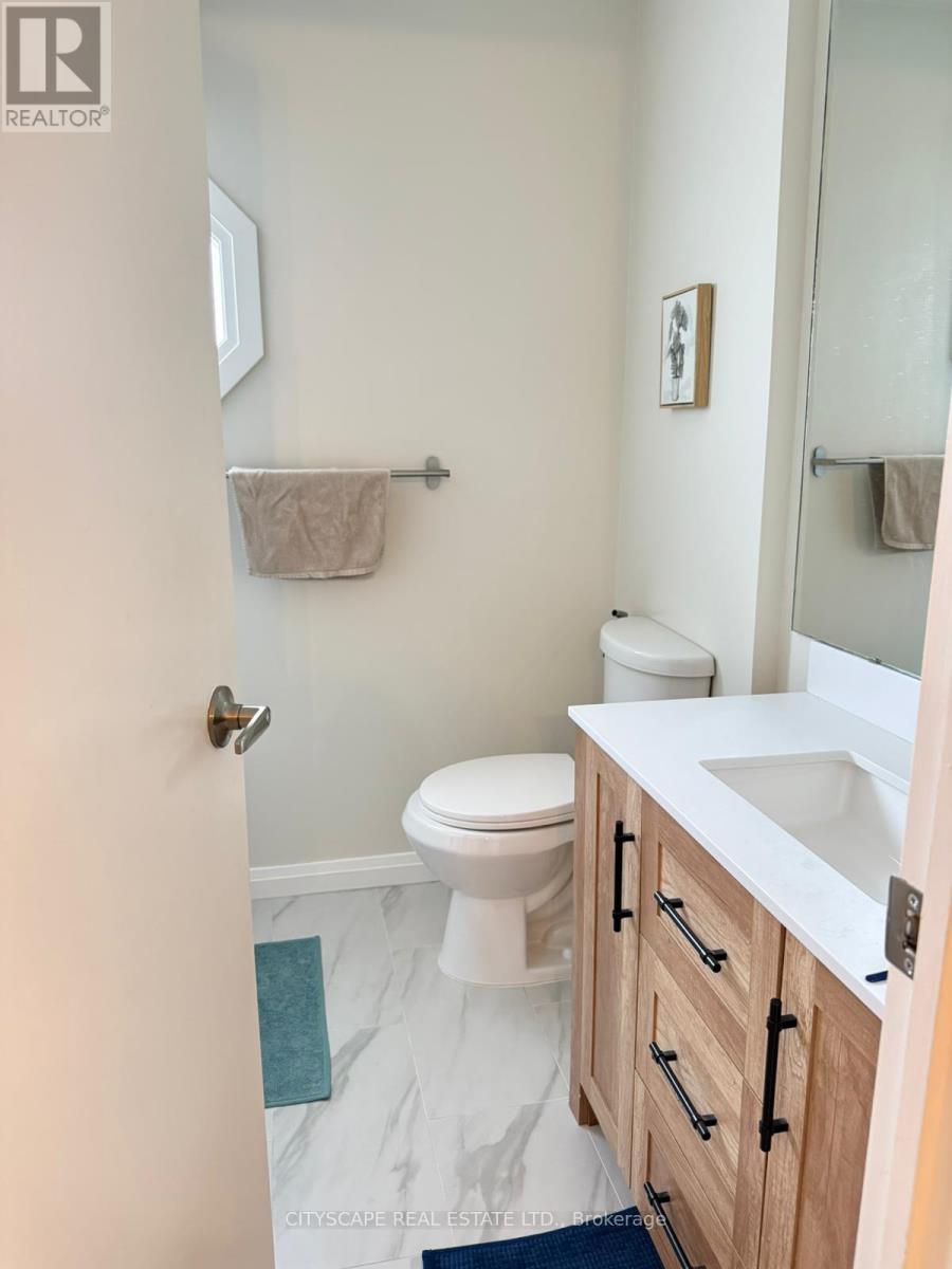 69 Woolenscote Circle, Toronto, Ontario  M9V 4R6 - Photo 21 - W12703554