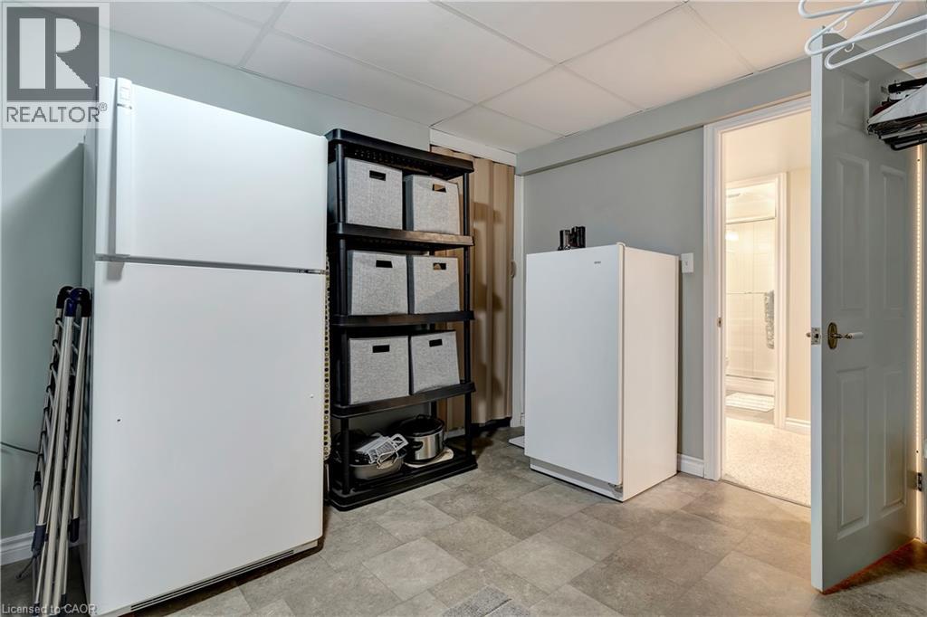 43 Summerhill Crescent, Kitchener, Ontario  N2N 2T4 - Photo 38 - 40799411