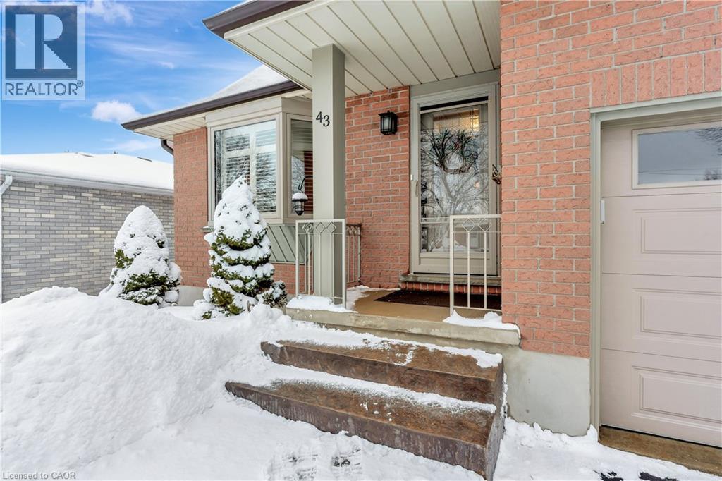 43 Summerhill Crescent, Kitchener, Ontario  N2N 2T4 - Photo 4 - 40799411