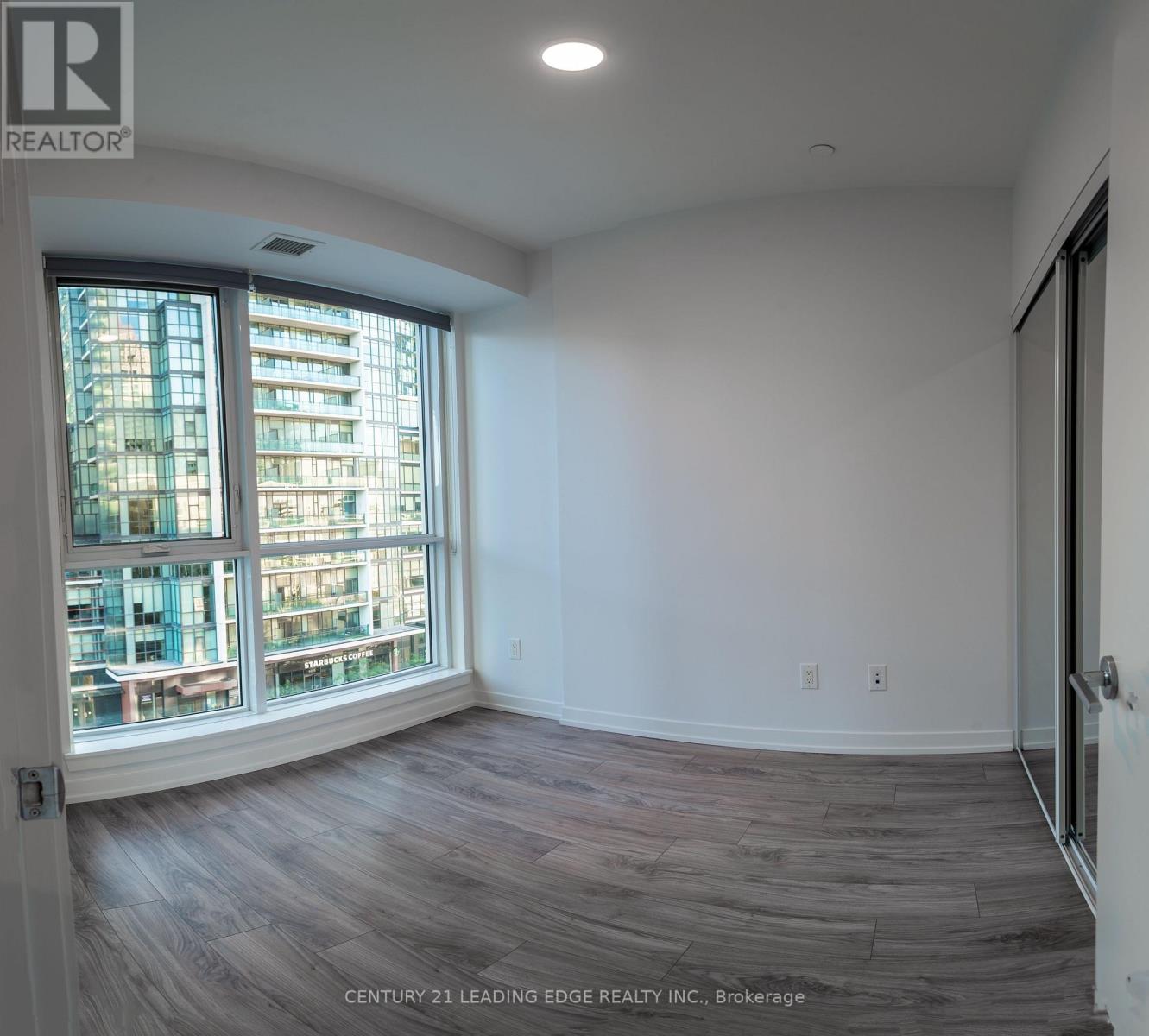 610 - 4065 Confederation Parkway W, Mississauga, Ontario  L5B 0L4 - Photo 8 - W12708928