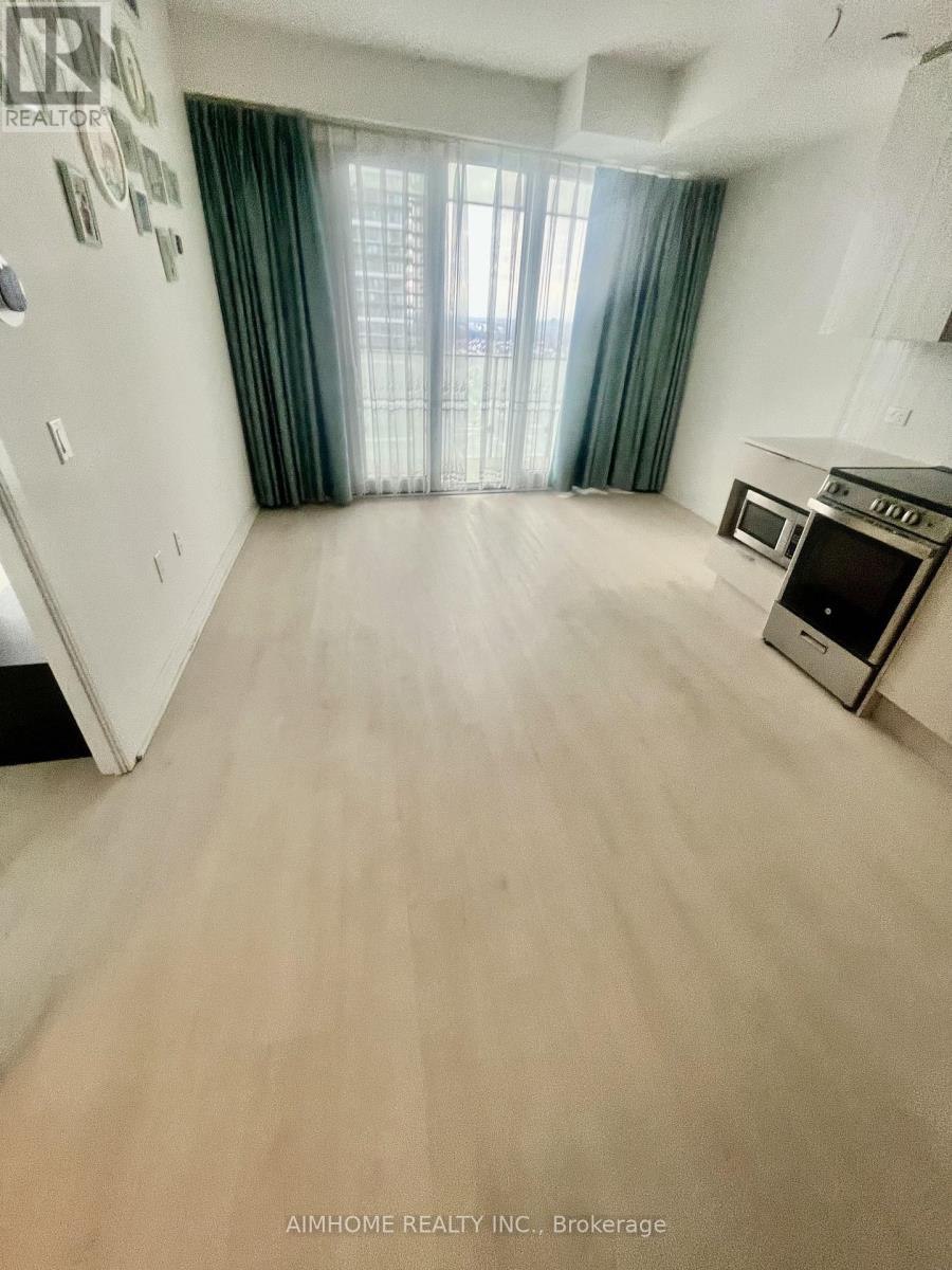 2608 - 3900 Confederation Parkway, Mississauga, Ontario  L5B 0M3 - Photo 2 - W12708932