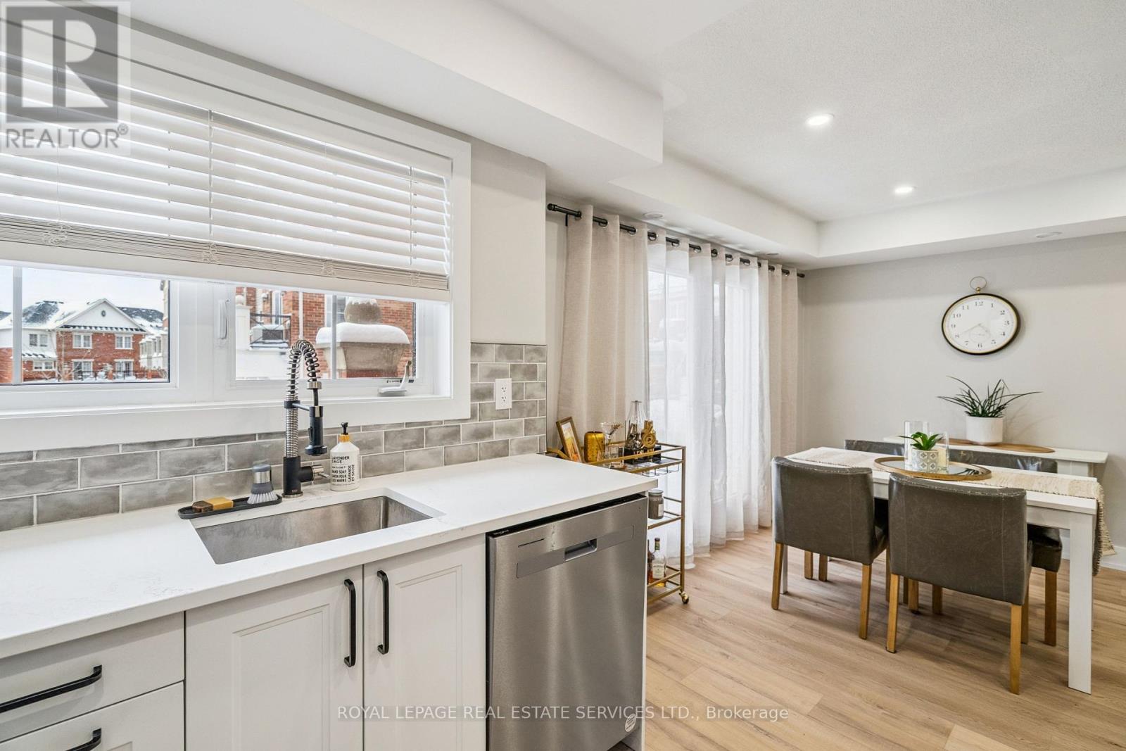 9 - 2444 Post Road, Oakville, Ontario  L6H 0J2 - Photo 10 - W12708974