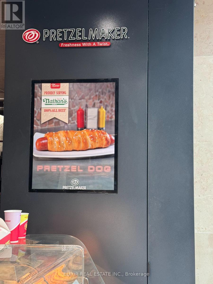 #1063 - 25 The West Mall, Toronto, Ontario  M9C 1B8 - Photo 9 - W12708994