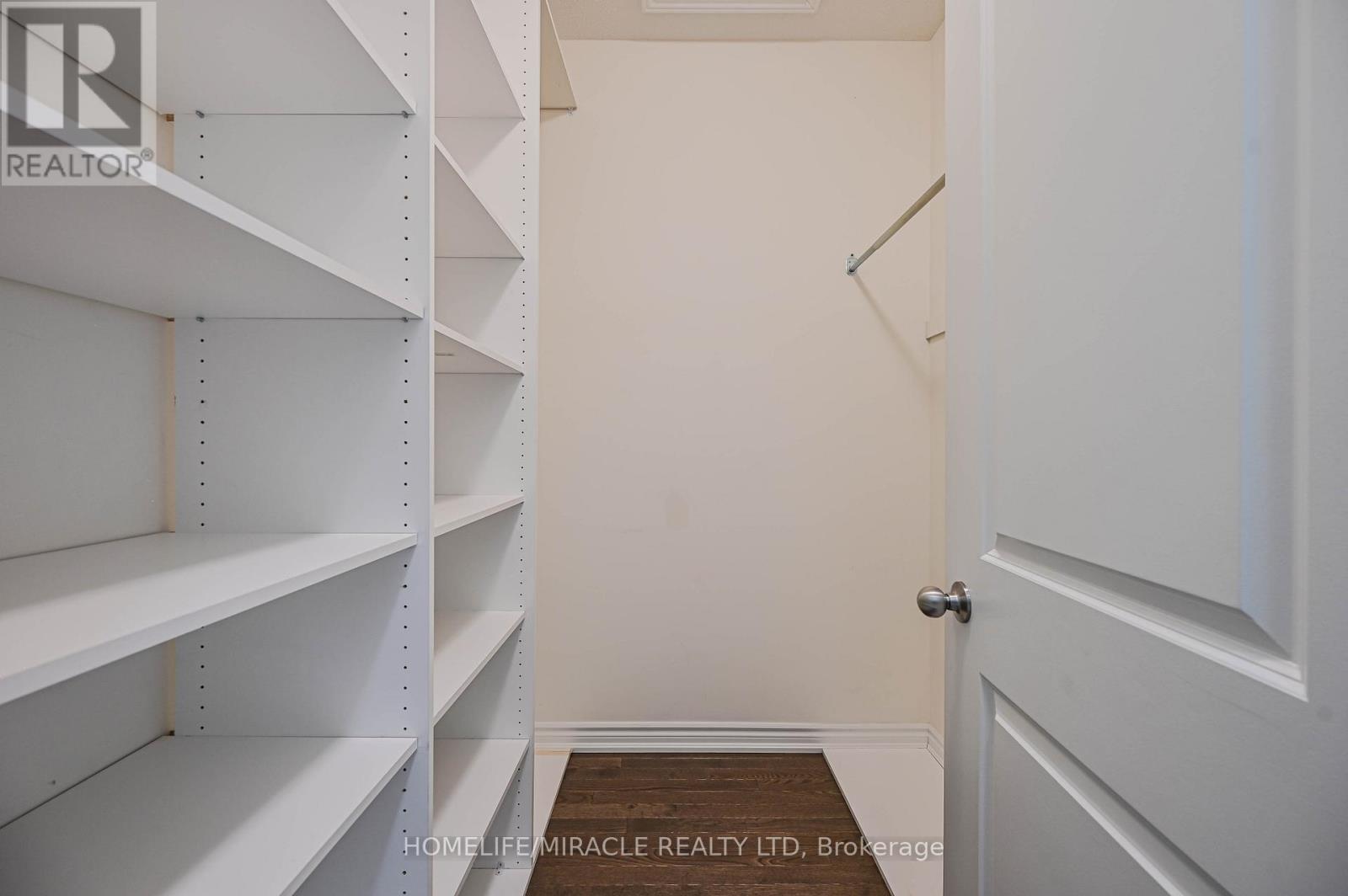 42 Truffle Court, Brampton, Ontario  L7A 5A6 - Photo 21 - W12709002