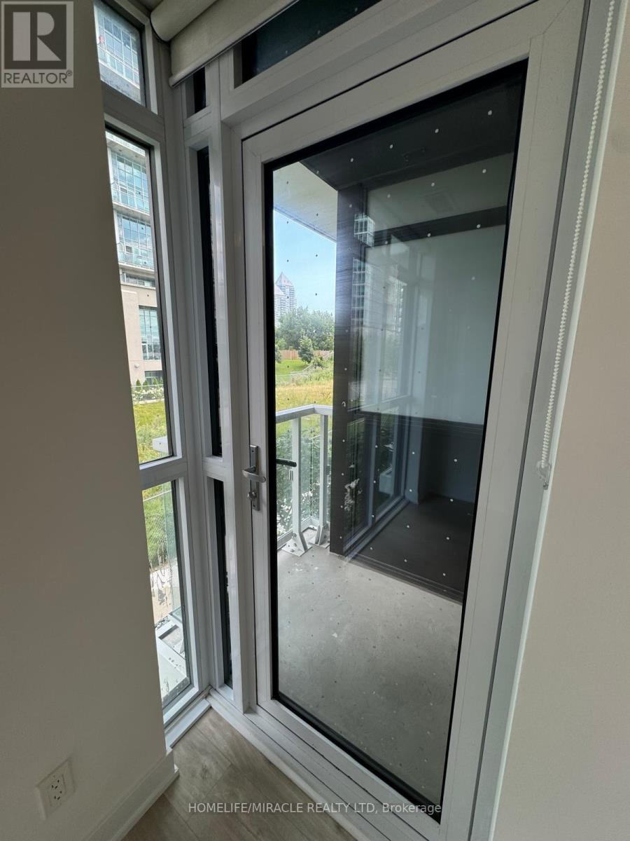 112 - 251 Manitoba Street, Toronto, Ontario  M8Y 4G9 - Photo 12 - W12709014