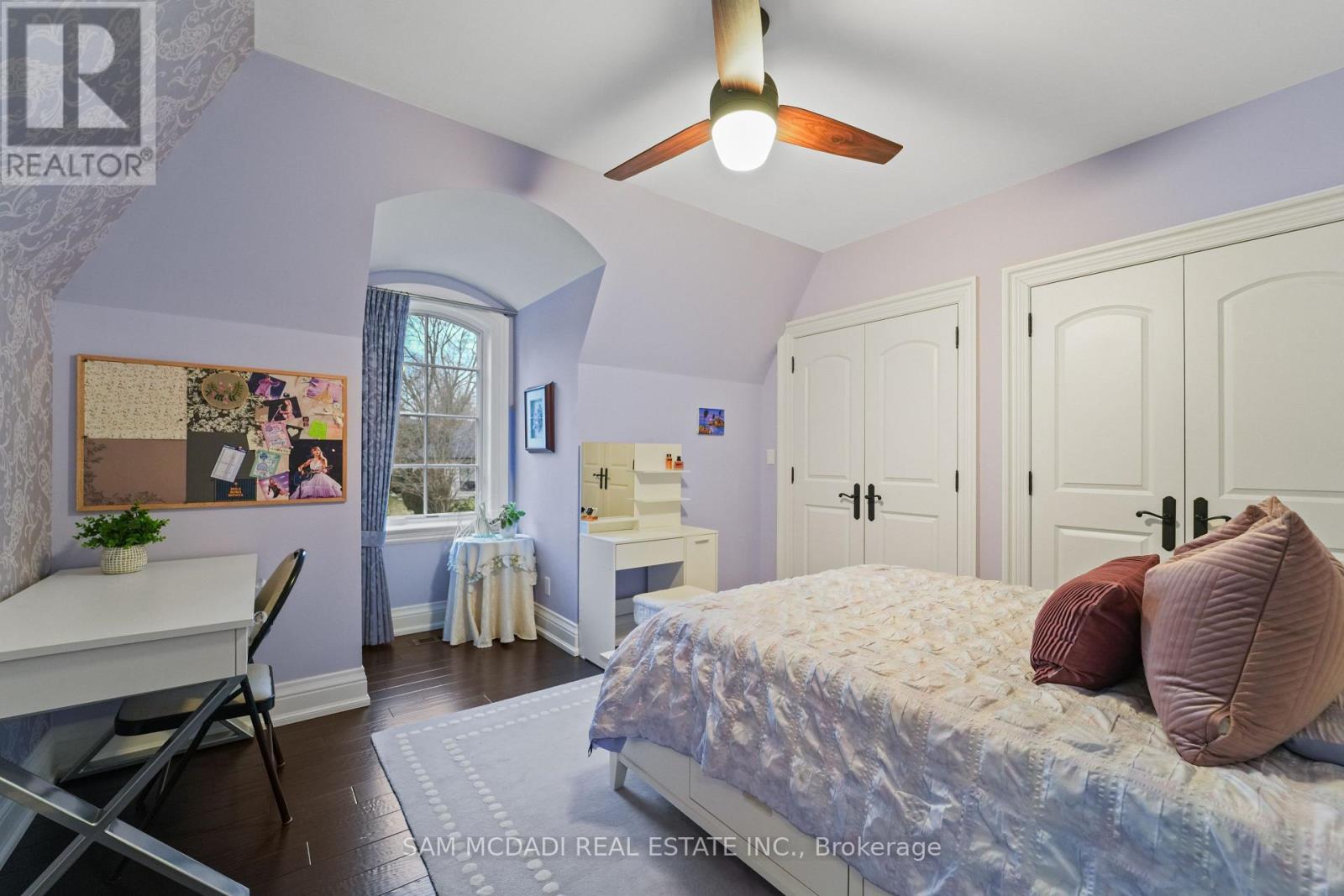 1286 Woodeden Drive, Mississauga, Ontario  L5H 2T6 - Photo 23 - W12709052