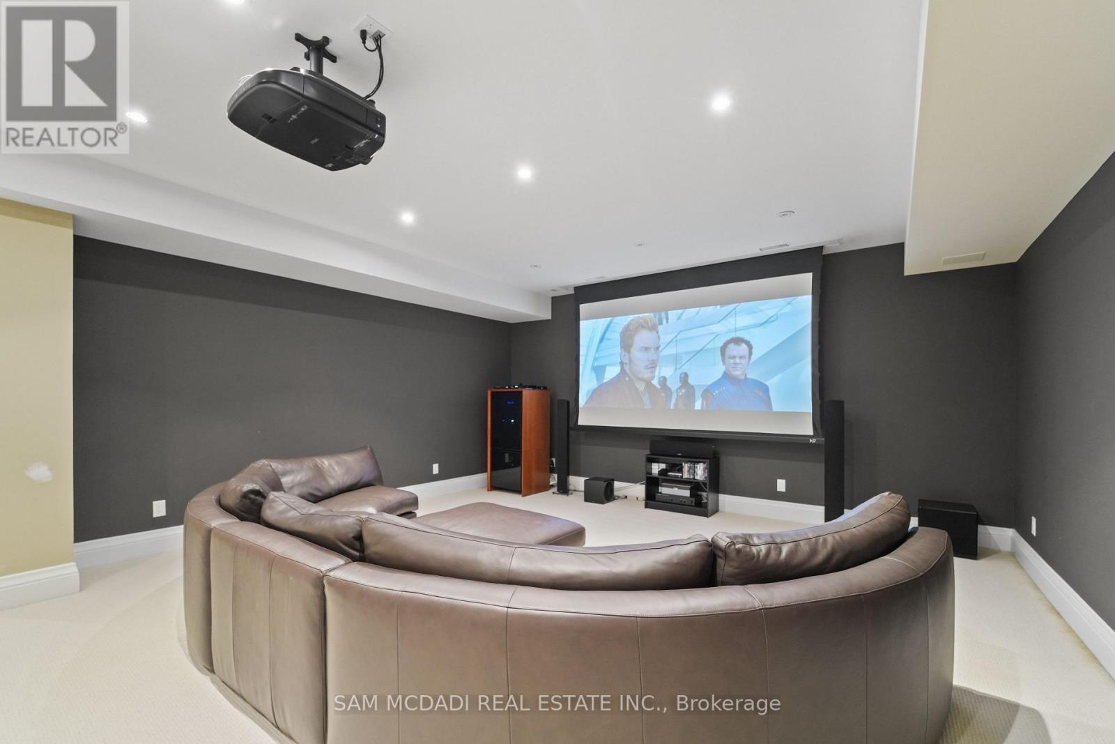 1286 Woodeden Drive, Mississauga, Ontario  L5H 2T6 - Photo 36 - W12709052