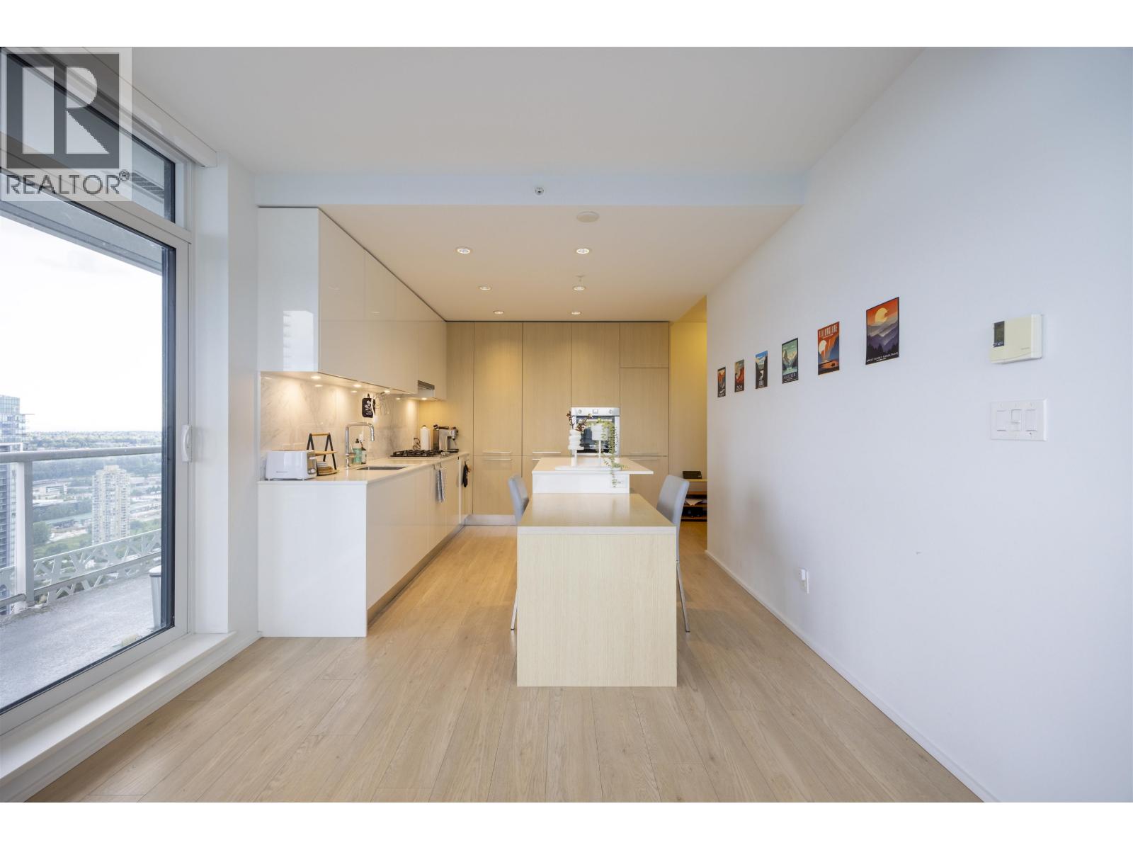 3904 4510 Halifax Way, Burnaby, British Columbia  V5C 0K4 - Photo 2 - R3073159