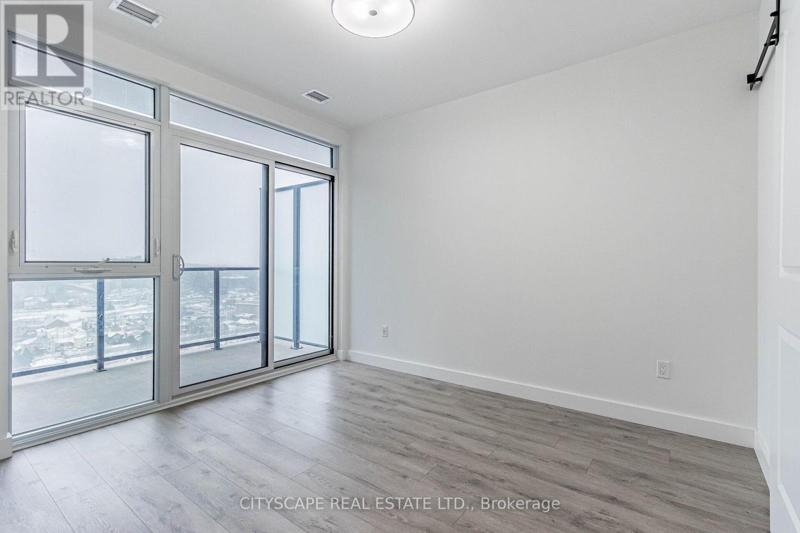 1505 - 15 Glebe Street, Cambridge, Ontario  N1S 0C3 - Photo 17 - X12708934