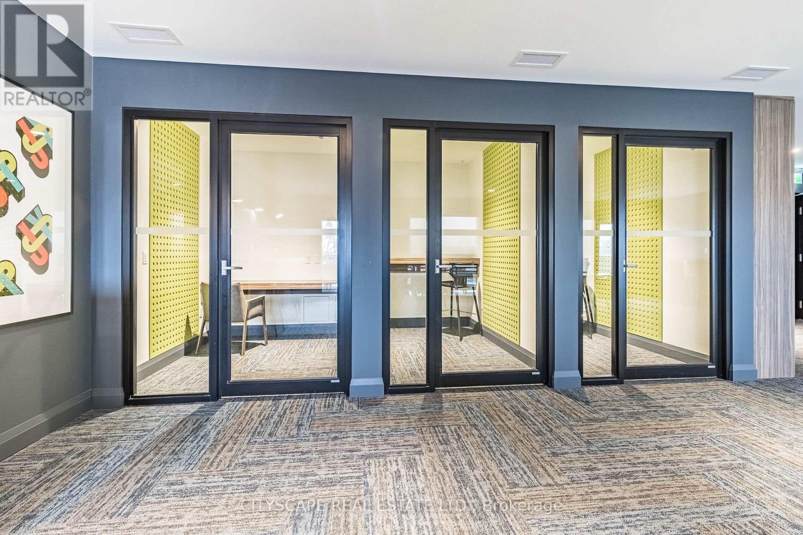 1505 - 15 Glebe Street, Cambridge, Ontario  N1S 0C3 - Photo 32 - X12708934