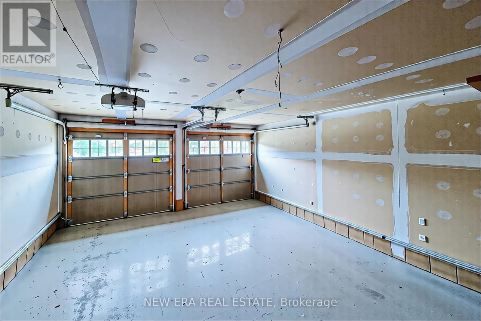 128 Montreal Circle, Hamilton, Ontario  L8E 0C8 - Photo 40 - X12708982