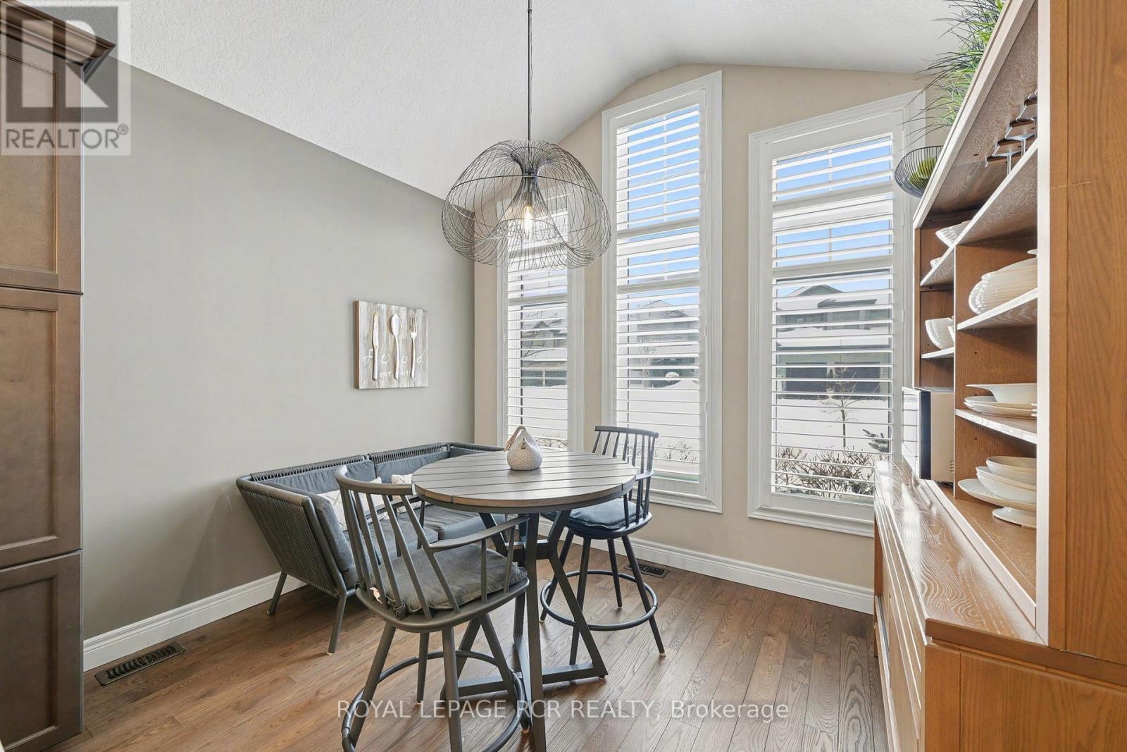 111 Taylor Drive, East Luther Grand Valley, Ontario  L9W 6P2 - Photo 11 - X12709048