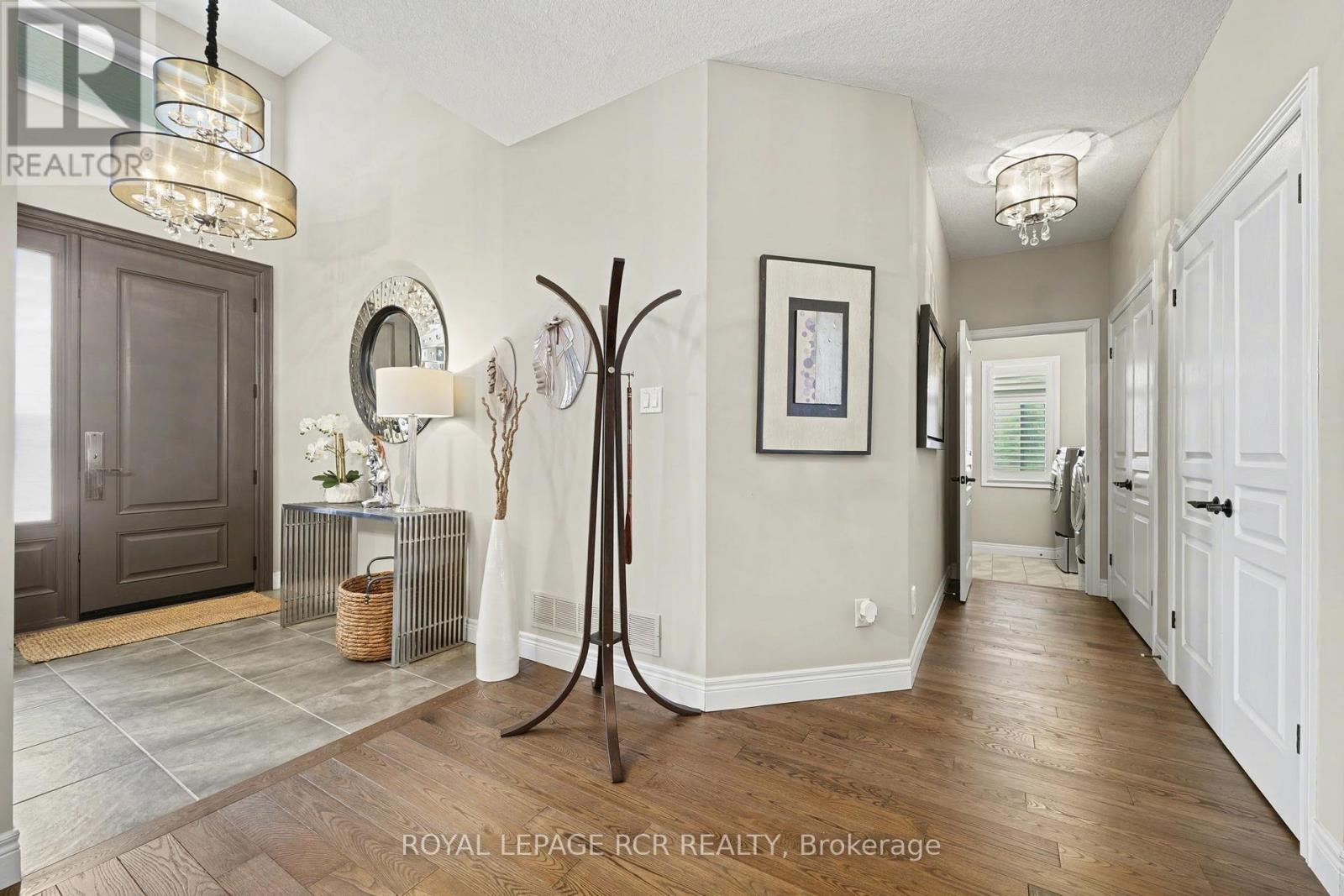 111 Taylor Drive, East Luther Grand Valley, Ontario  L9W 6P2 - Photo 12 - X12709048