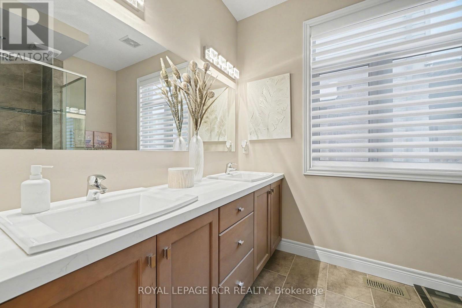 111 Taylor Drive, East Luther Grand Valley, Ontario  L9W 6P2 - Photo 22 - X12709048