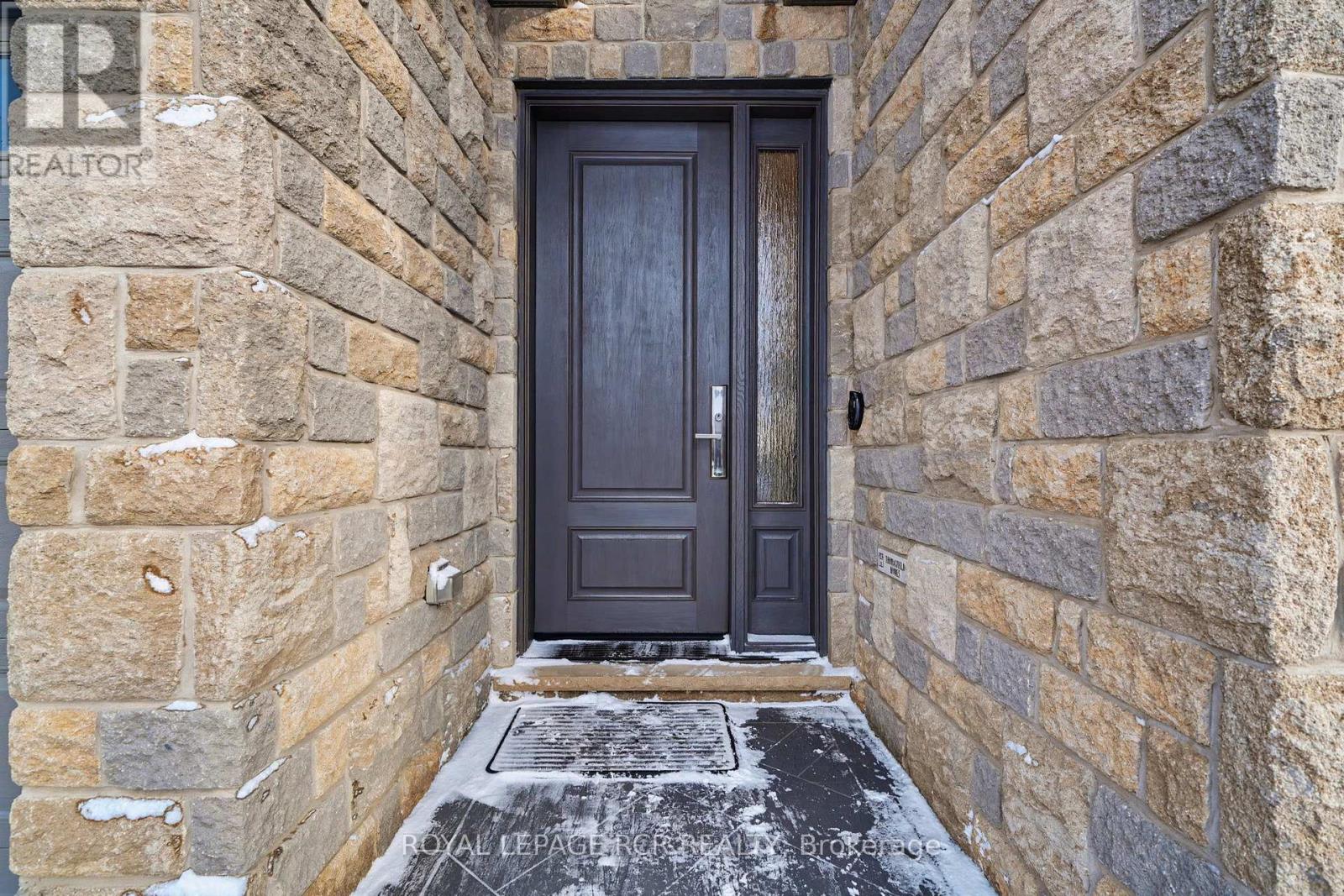 111 Taylor Drive, East Luther Grand Valley, Ontario  L9W 6P2 - Photo 4 - X12709048