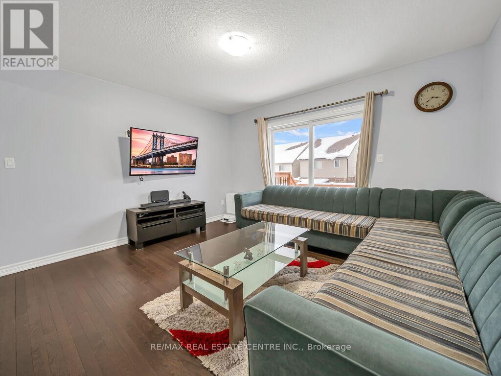 169 Summit Ridge Drive, Guelph, Ontario  N1E 0M8 - Photo 15 - X12709078