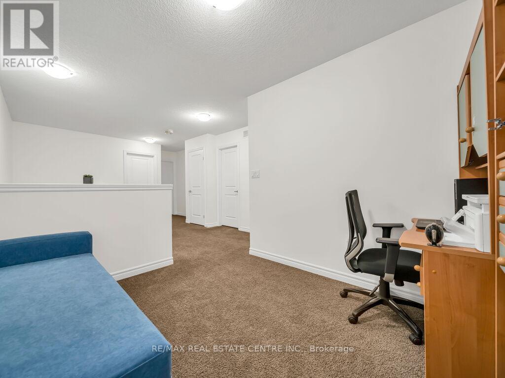 169 Summit Ridge Drive, Guelph, Ontario  N1E 0M8 - Photo 35 - X12709078