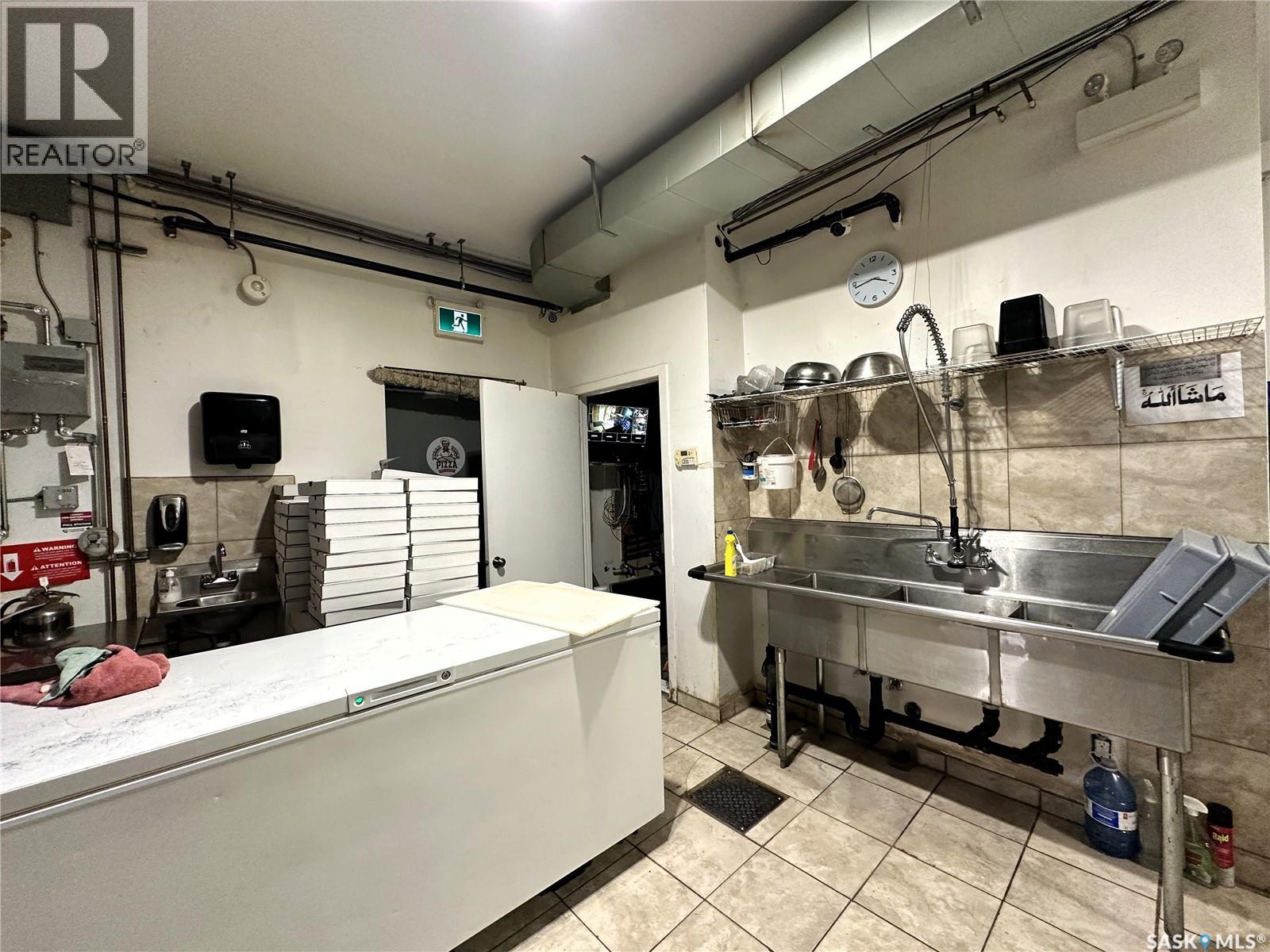 1202 22nd Street W, Saskatoon, Saskatchewan  S7M 0S7 - Photo 19 - SK027036