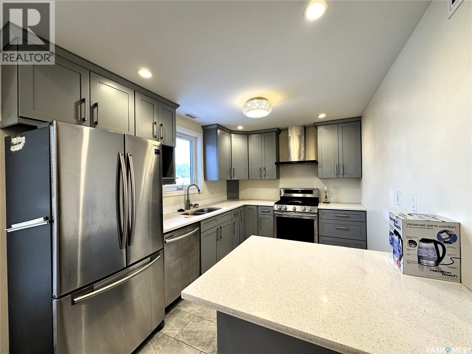 1202 22nd Street W, Saskatoon, Saskatchewan  S7M 0S7 - Photo 34 - SK027036