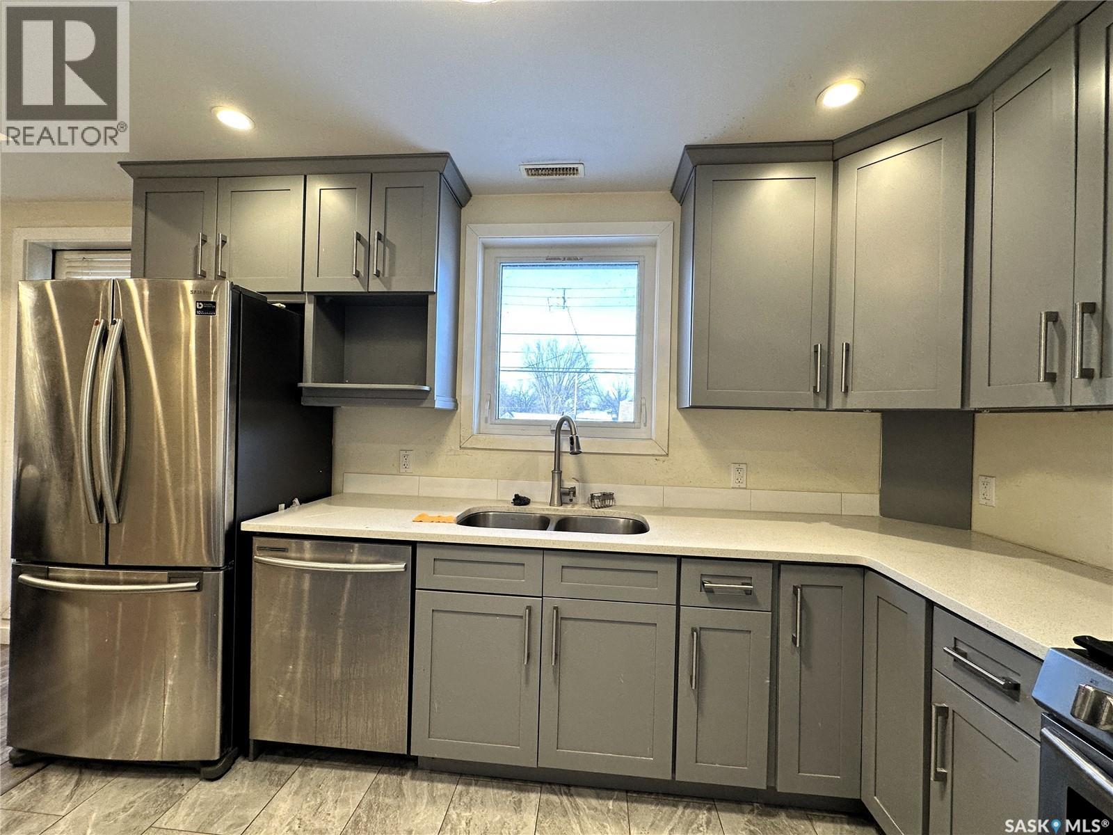 1202 22nd Street W, Saskatoon, Saskatchewan  S7M 0S7 - Photo 35 - SK027036