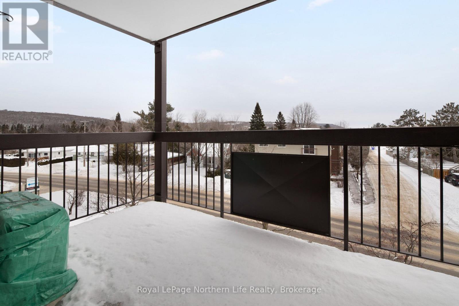 405 - 935 Stockdale Road, North Bay, Ontario  P1B 9L7 - Photo 18 - X12709276