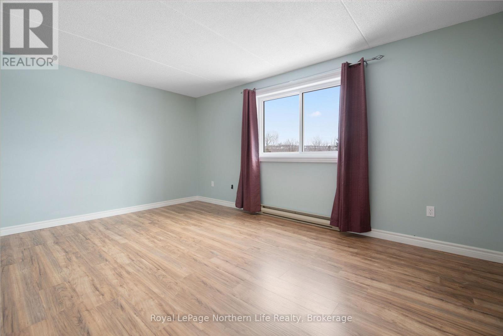 405 - 935 Stockdale Road, North Bay, Ontario  P1B 9L7 - Photo 21 - X12709276