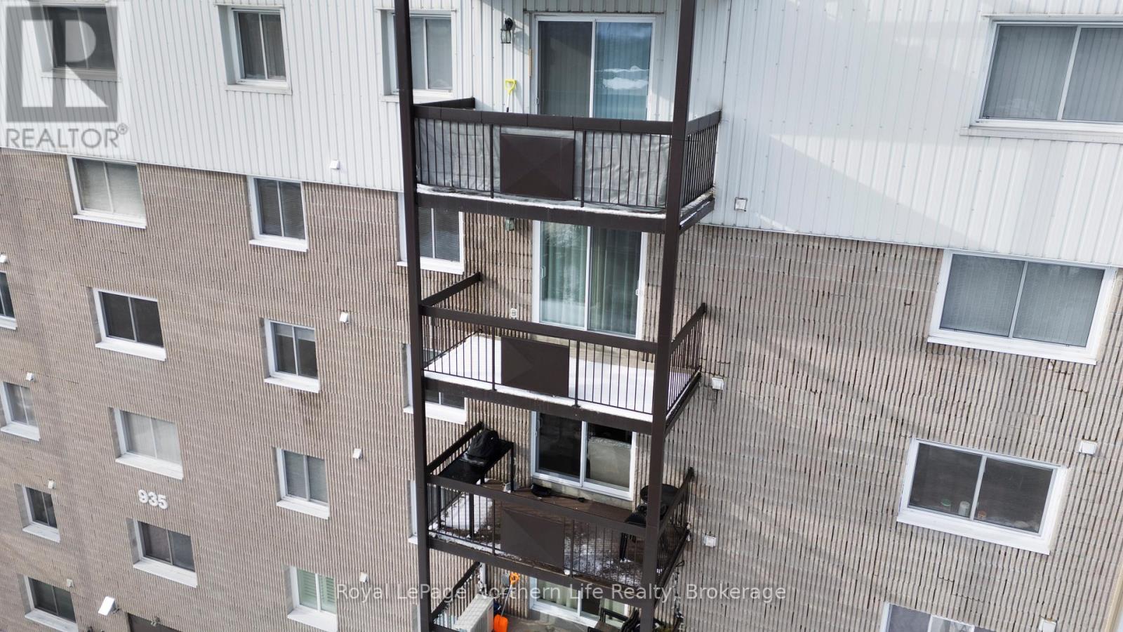 405 - 935 Stockdale Road, North Bay, Ontario  P1B 9L7 - Photo 4 - X12709276