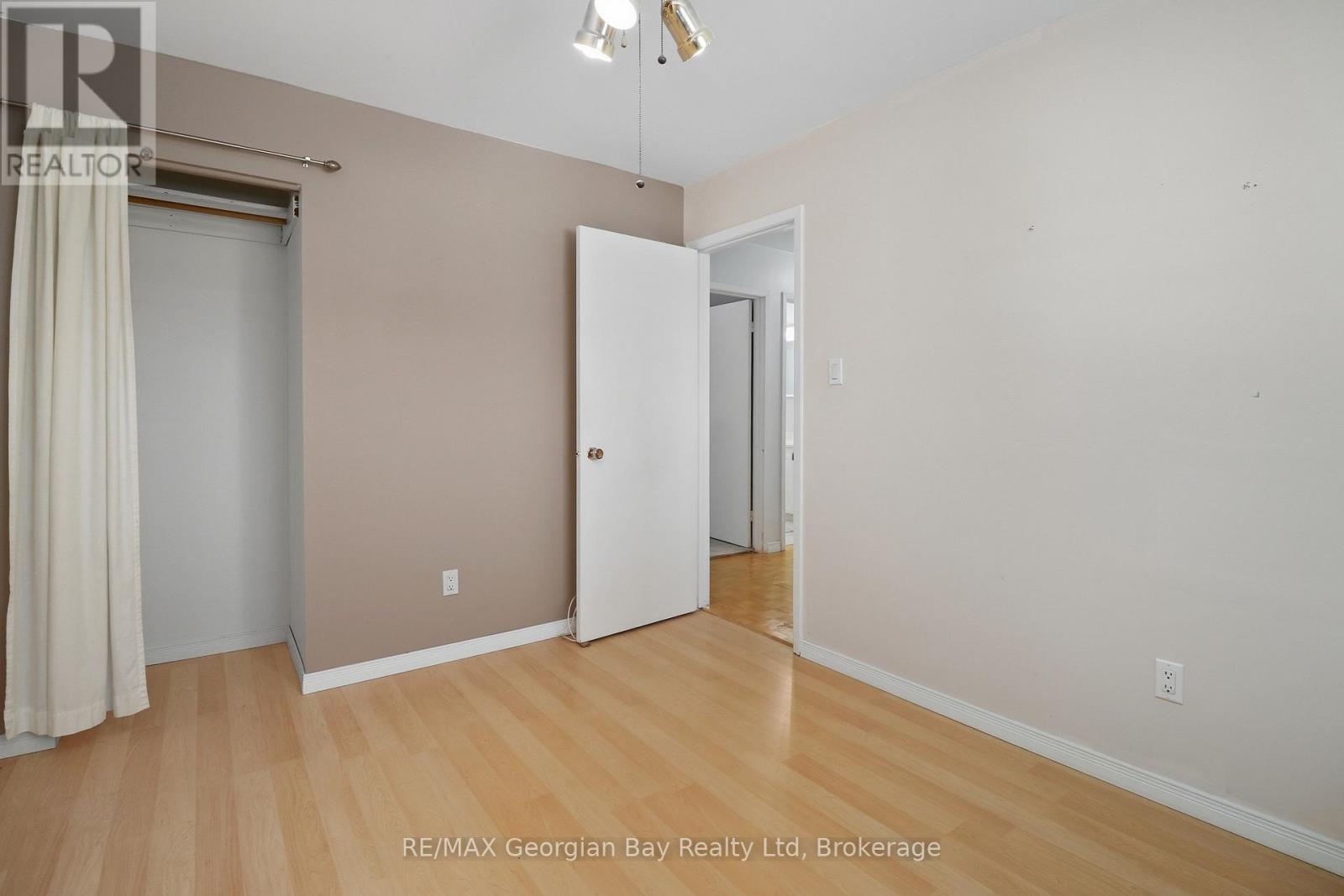 47 Easton Avenue, Tay, Ontario  L0K 1R0 - Photo 18 - S12709170