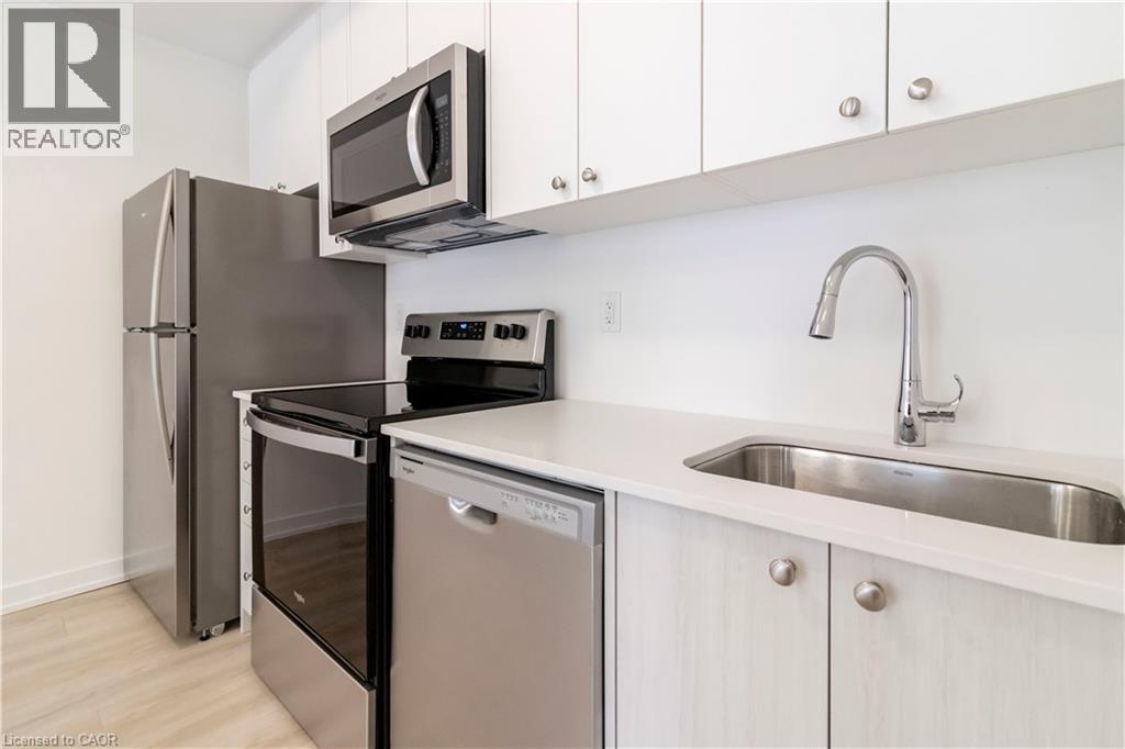 40 Palace Street Unit# M11, Kitchener, Ontario  N2E 0J3 - Photo 4 - 40799228