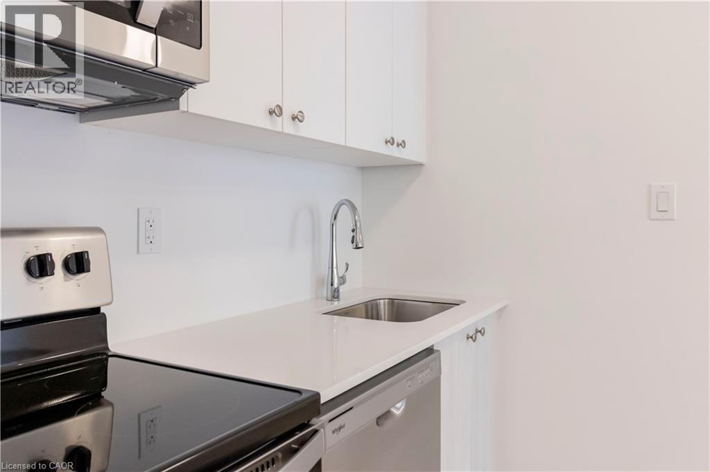 40 Palace Street Unit# M11, Kitchener, Ontario  N2E 0J3 - Photo 7 - 40799228